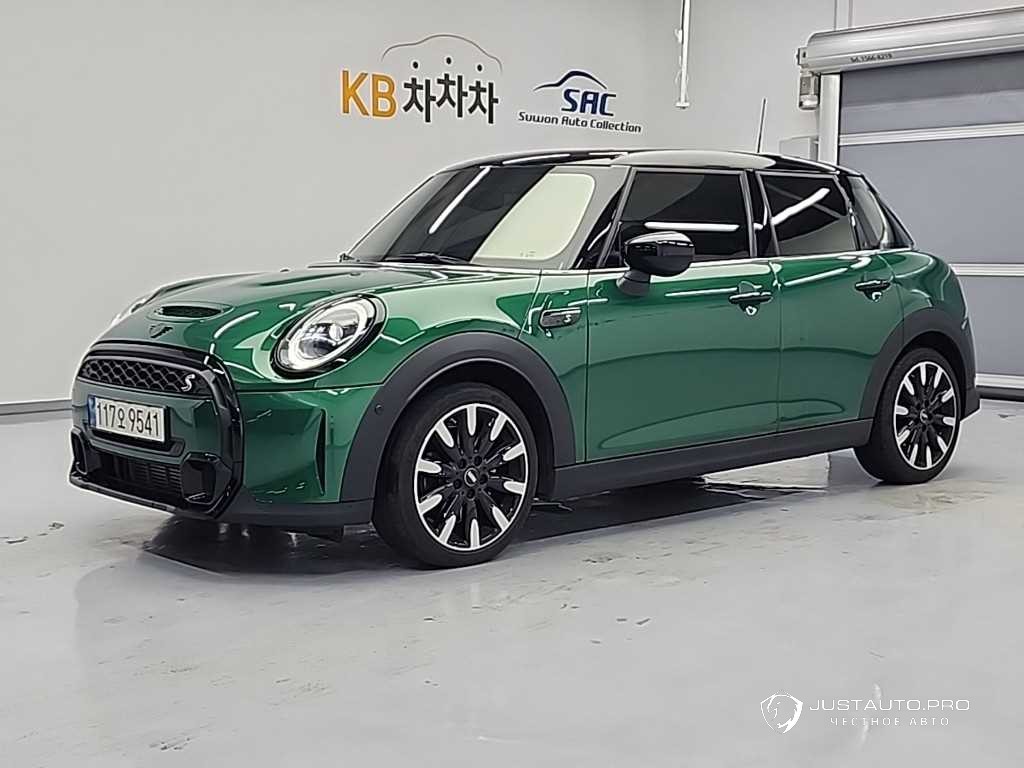 Автомобиль Mini Cooper