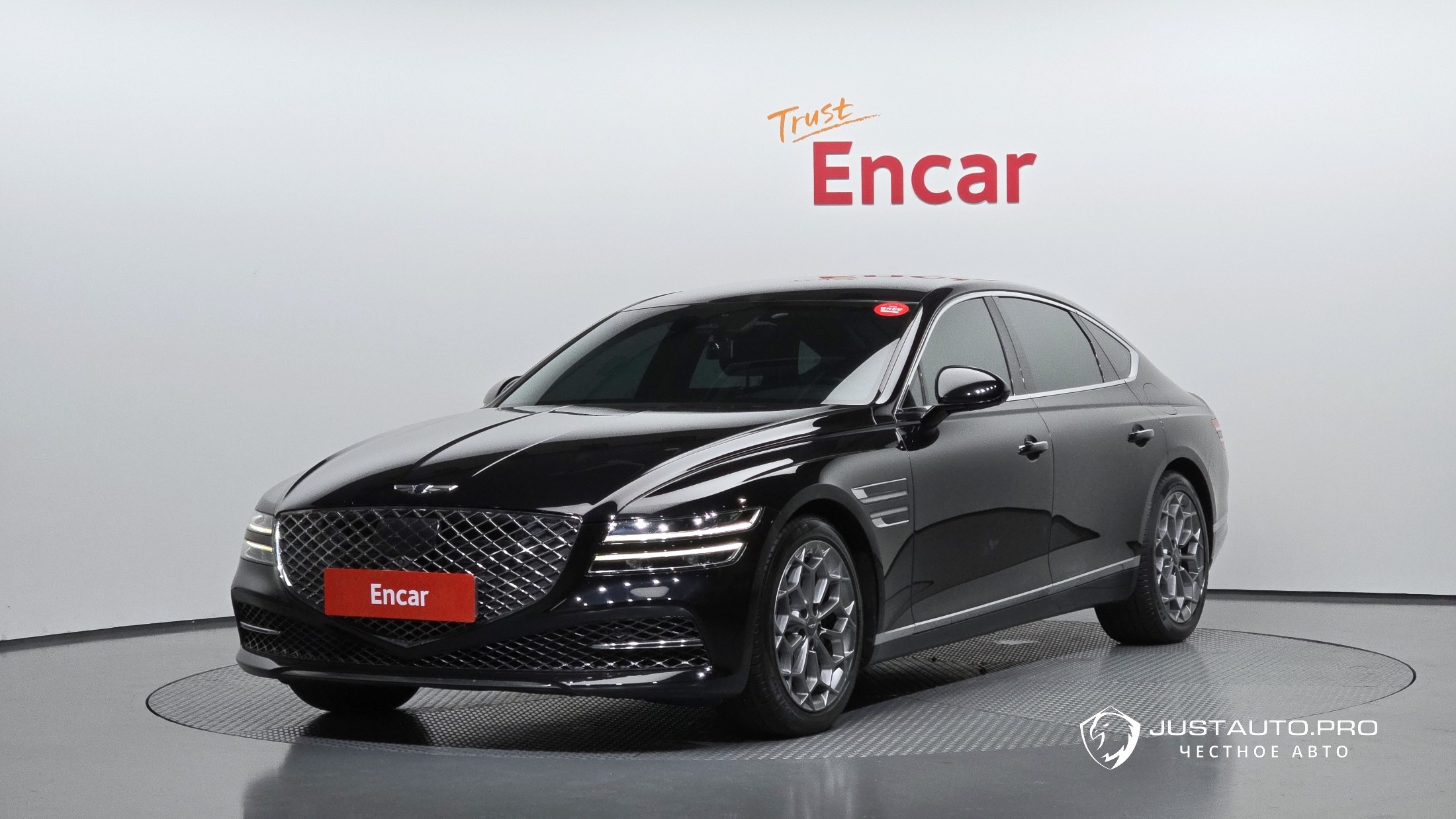 Автомобиль Genesis G80