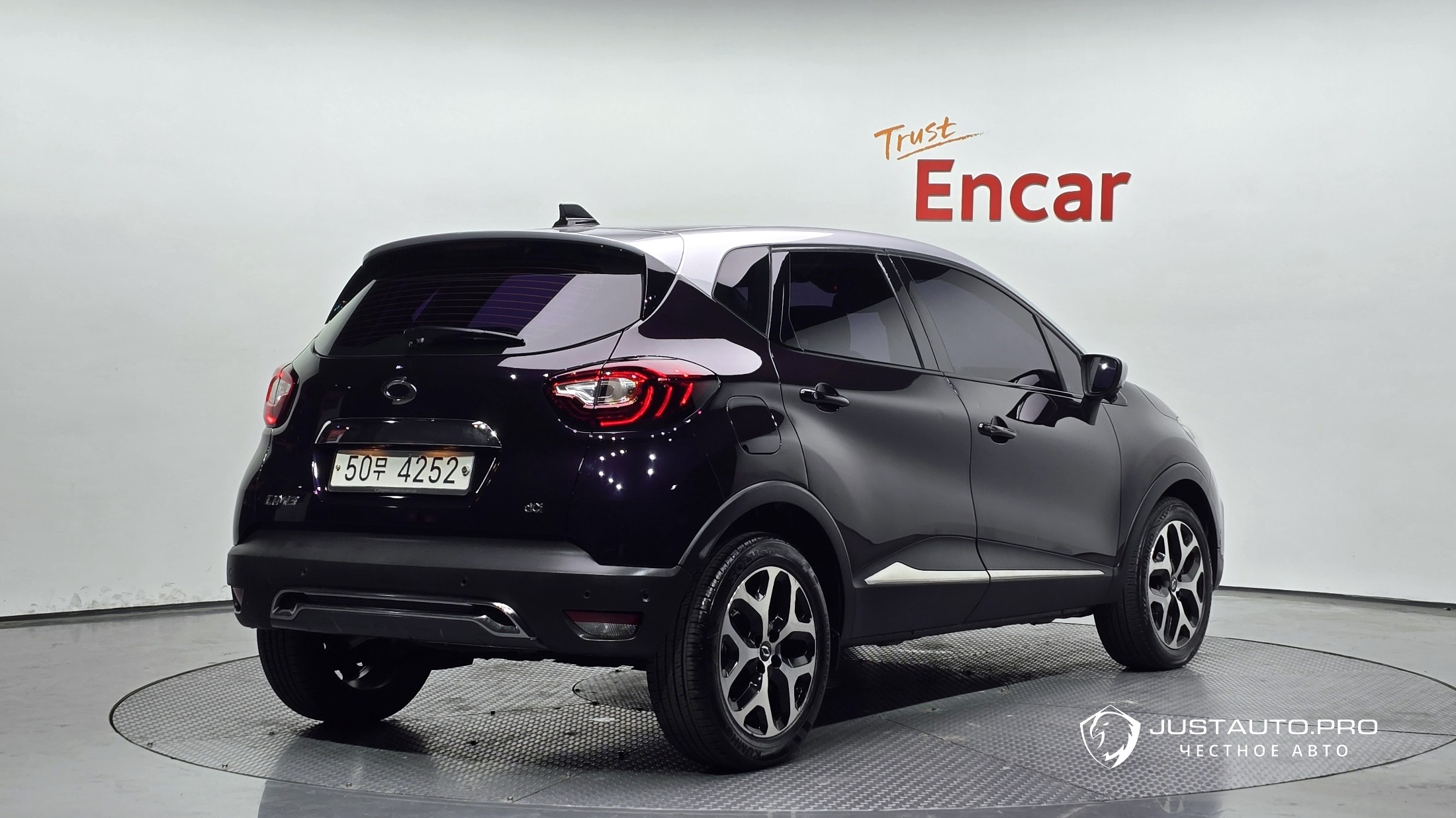 Автомобиль Renault-KoreaSamsung QM3
