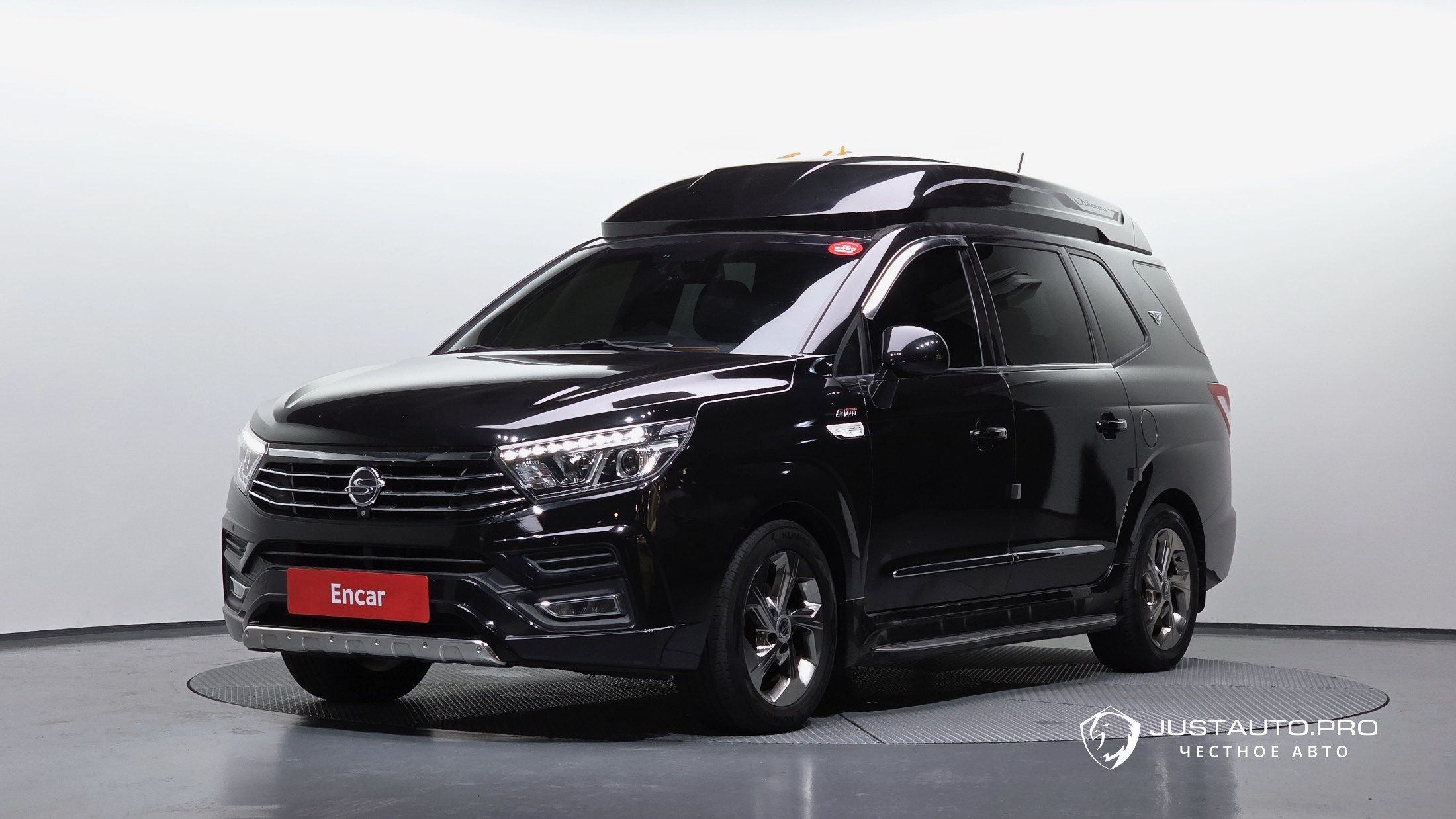Автомобиль KG_Mobility_Ssangyong KORANDO