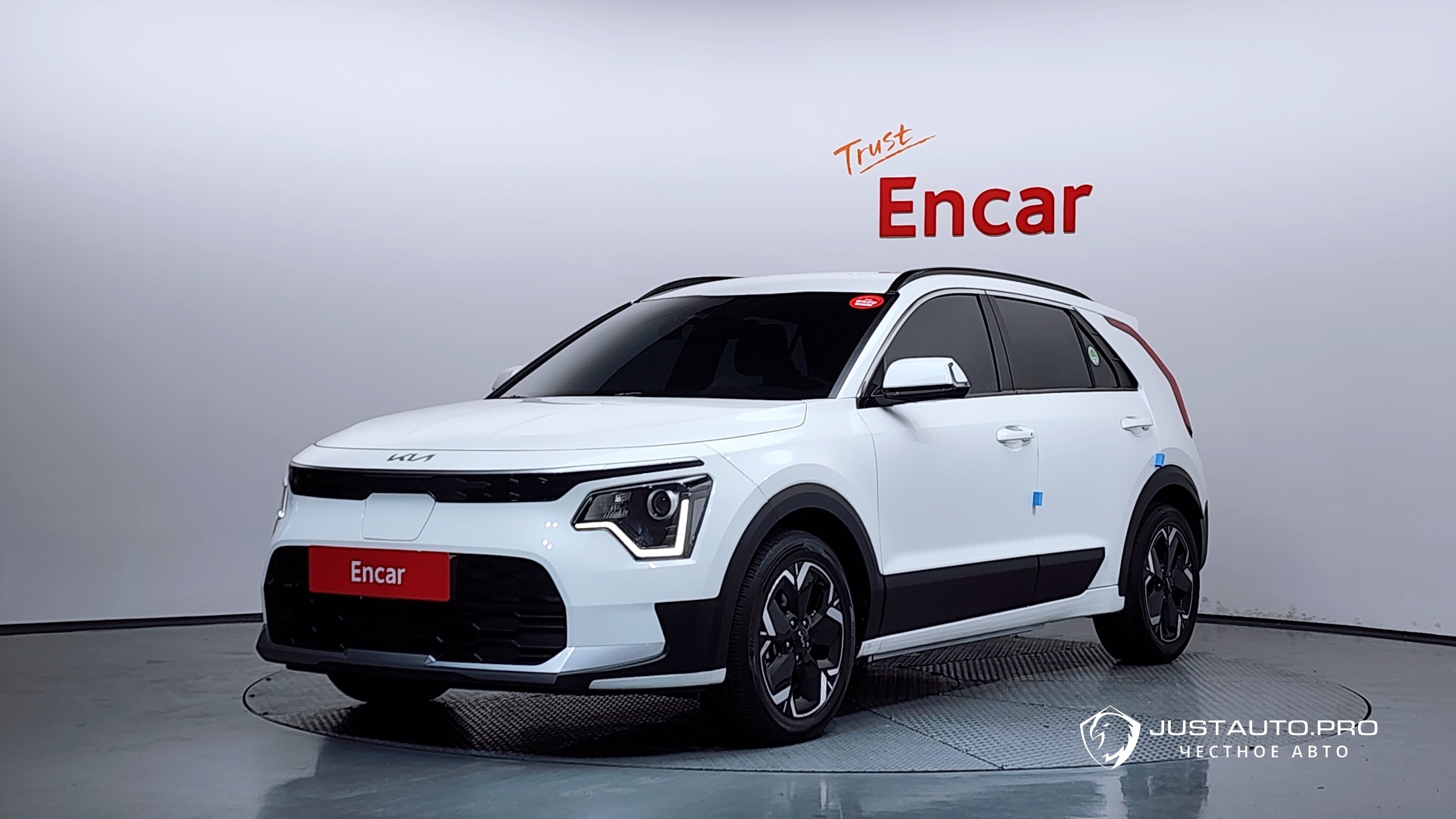Автомобиль Kia Niro