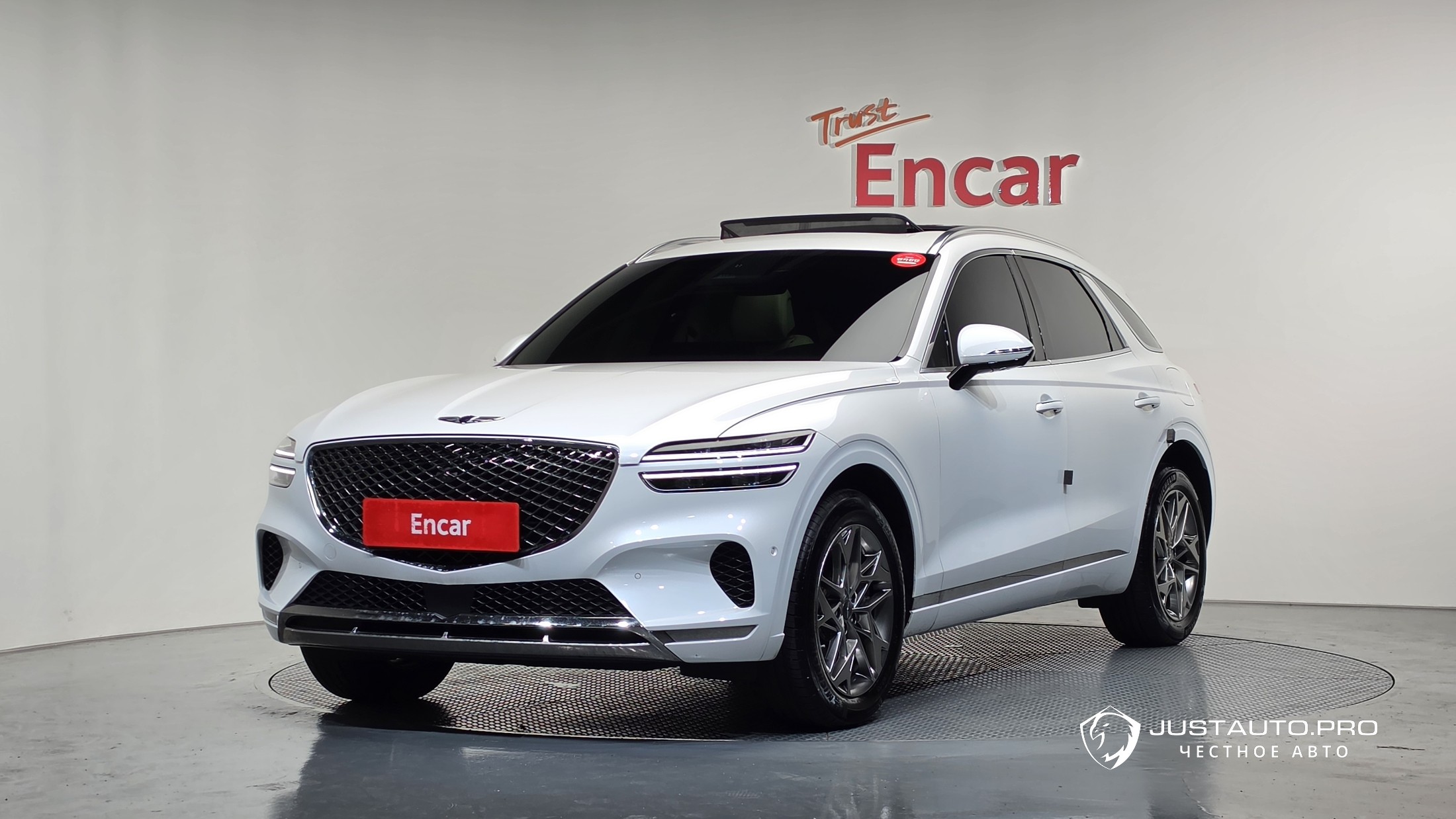 Автомобиль Genesis GV70