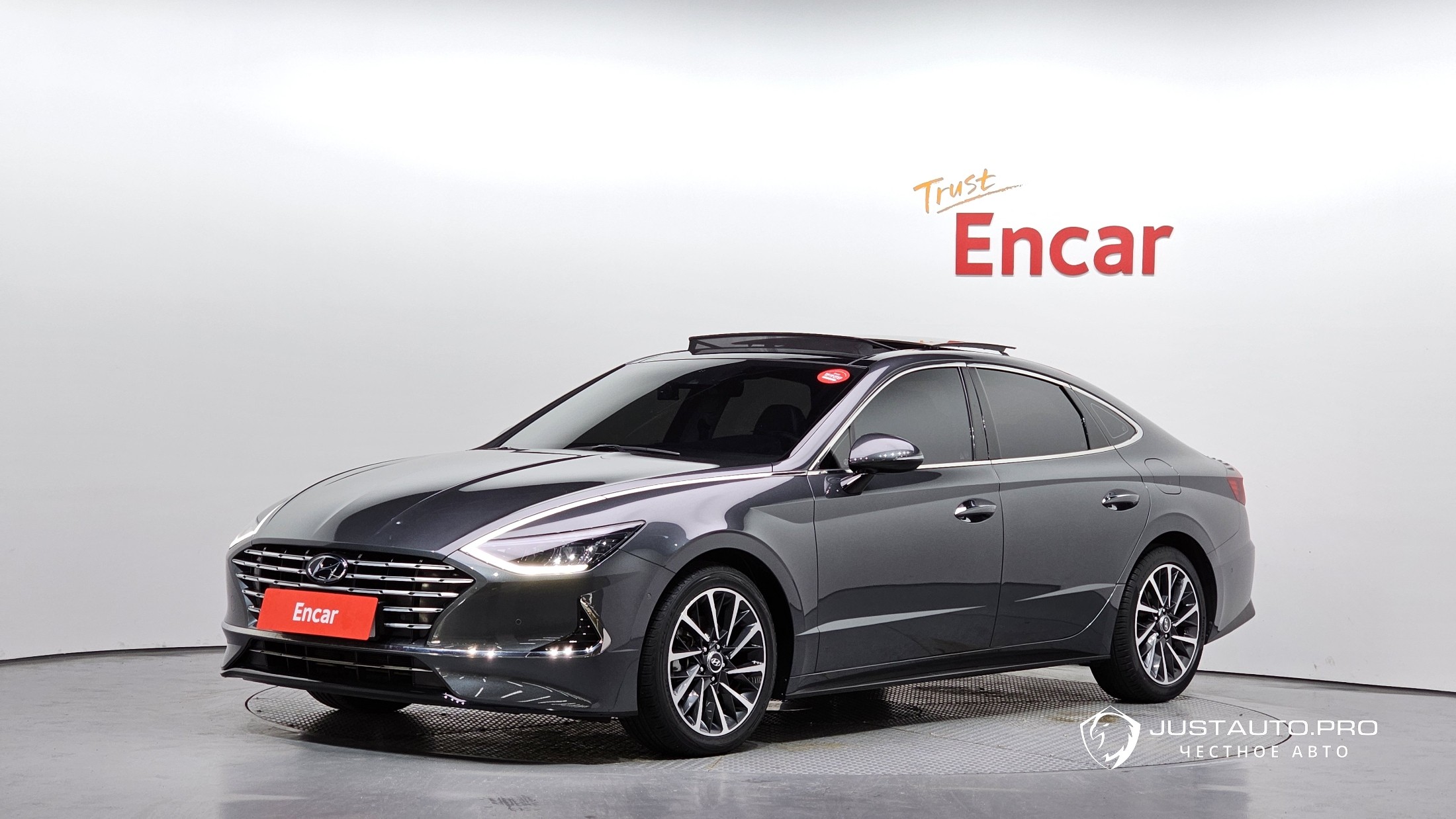 Автомобиль Hyundai Sonata