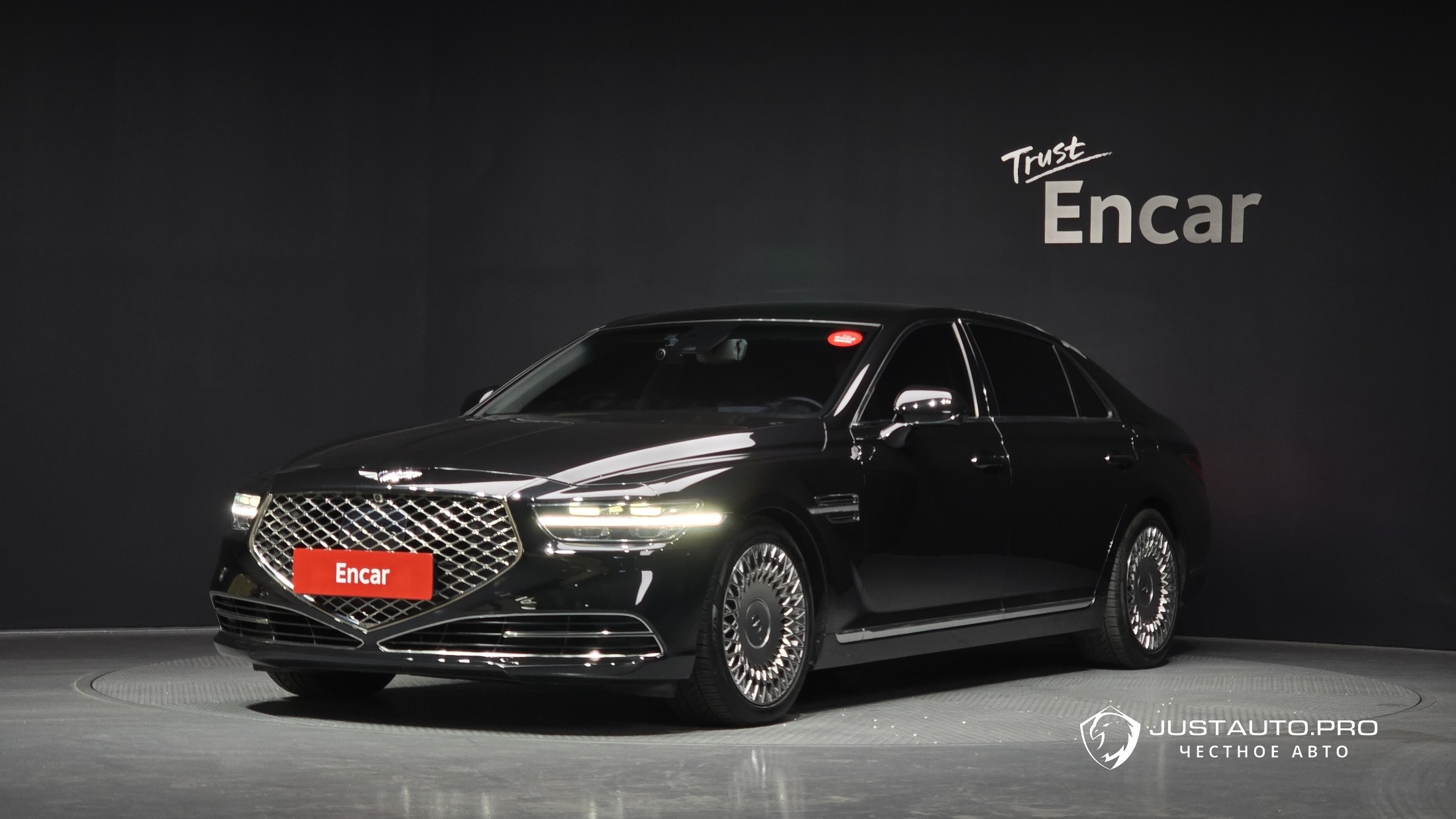 Автомобиль Genesis G90