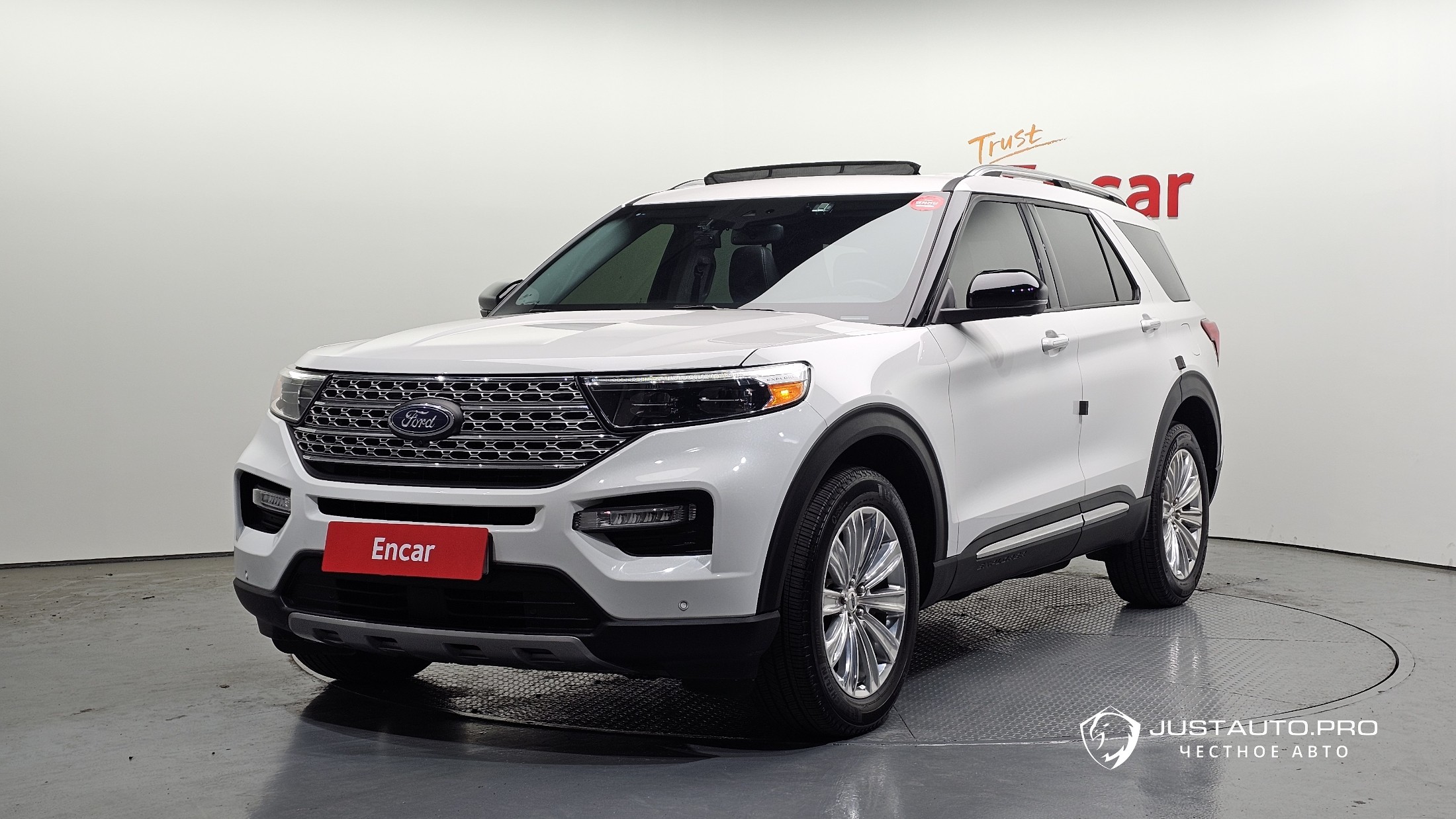 Автомобиль Ford Explorer