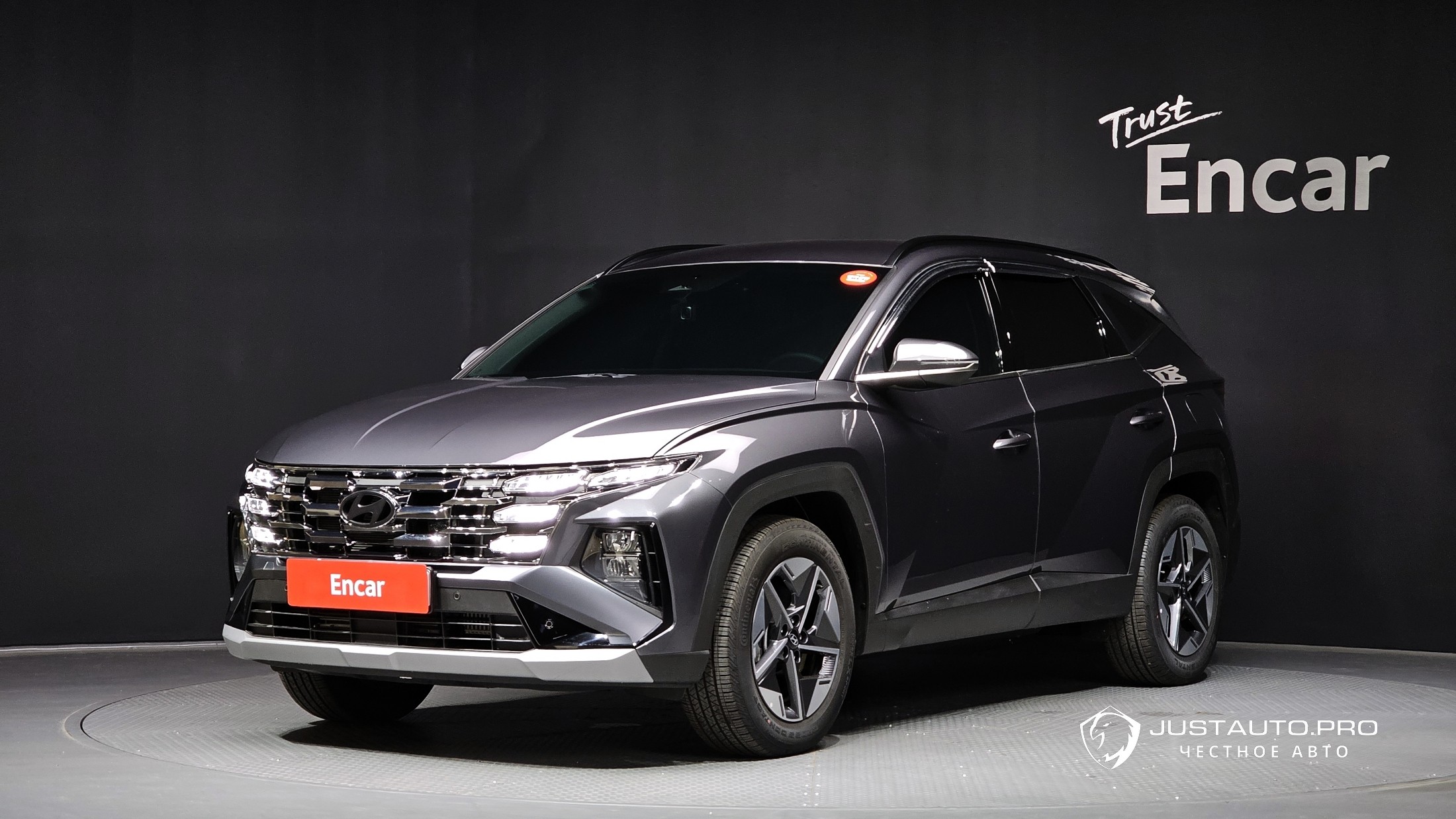Автомобиль Hyundai Tucson