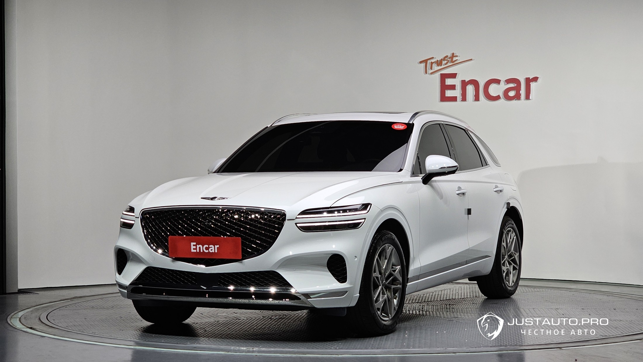 Автомобиль Genesis GV70