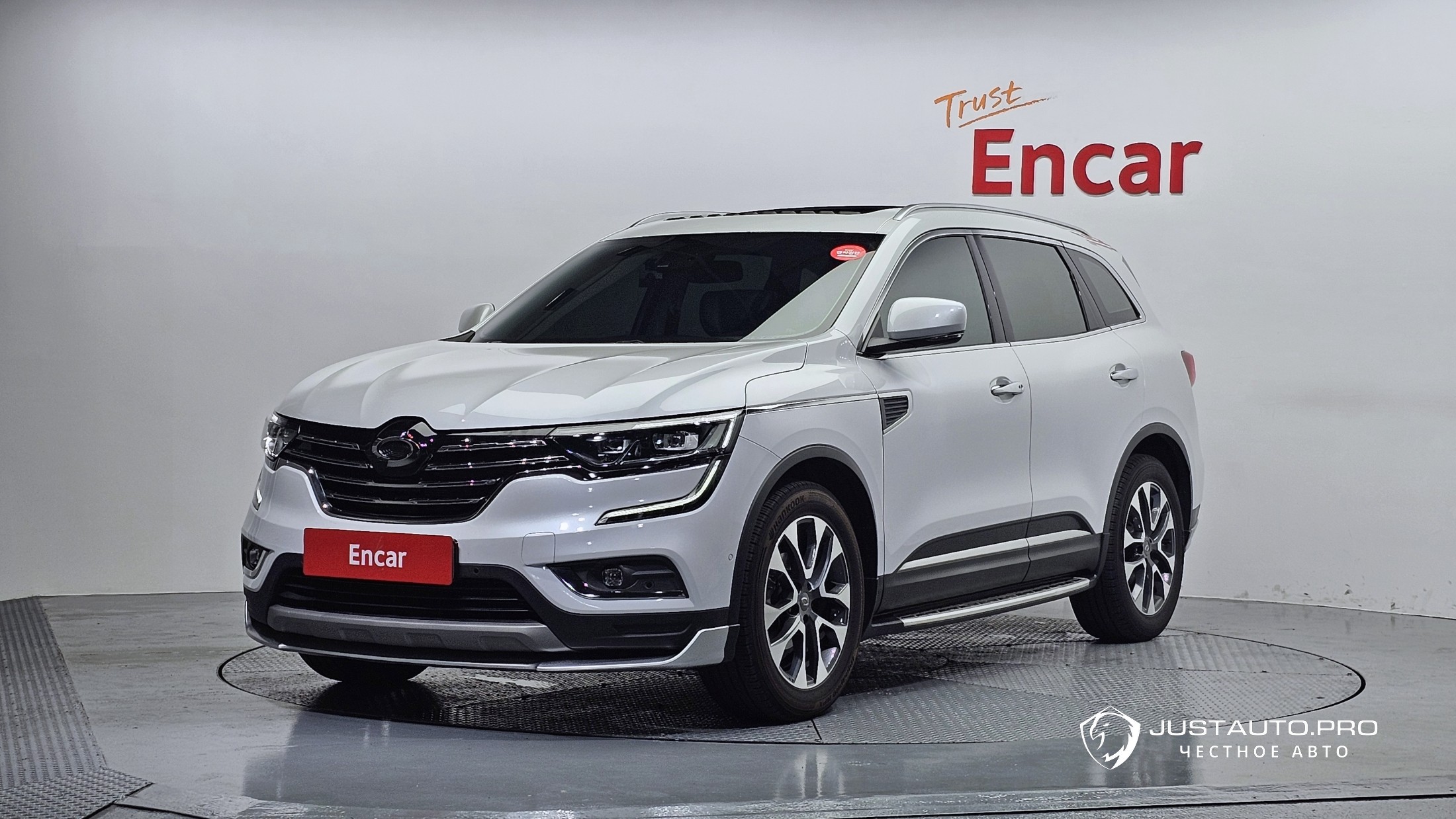 Автомобиль Renault-KoreaSamsung QM6