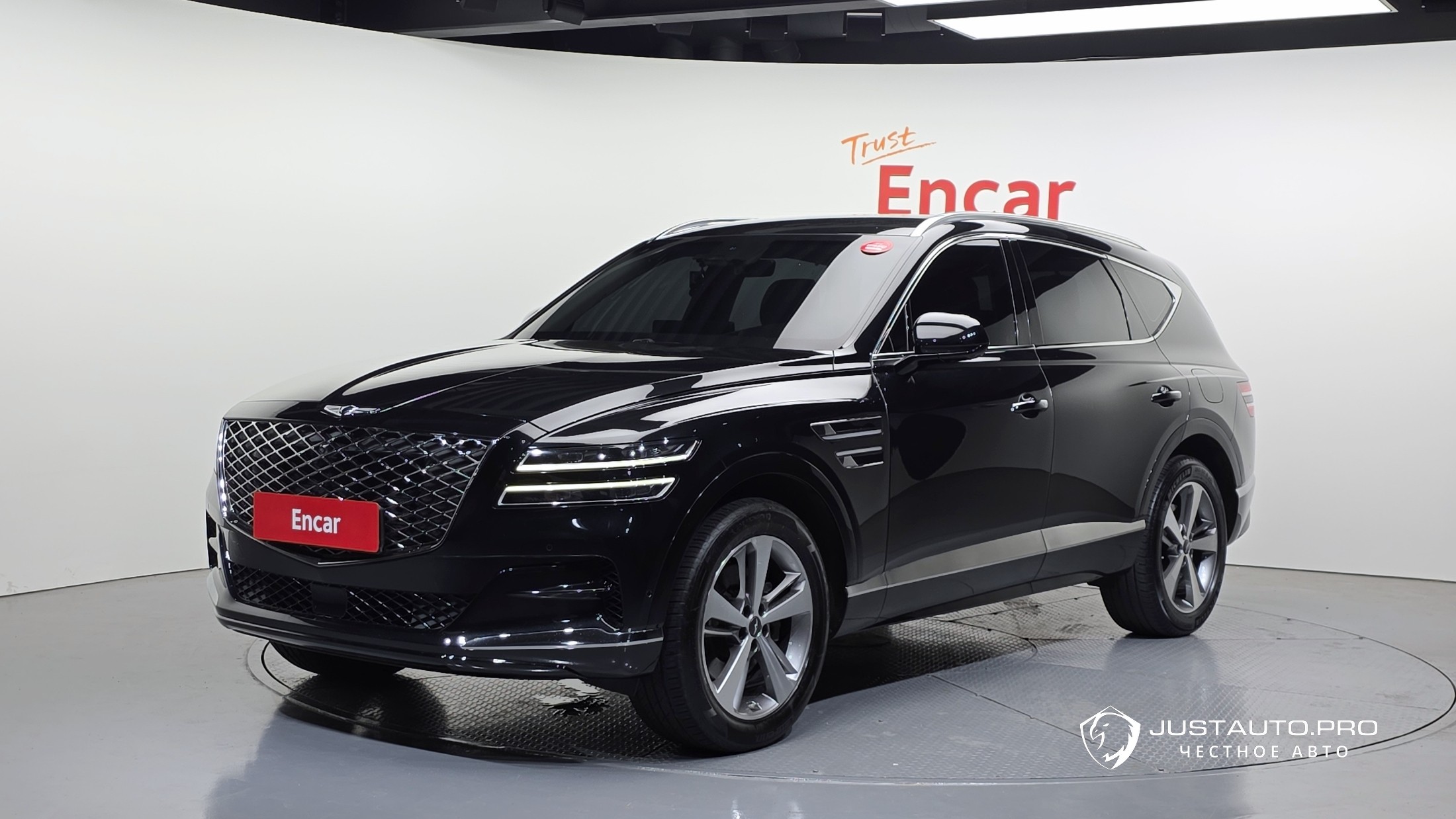 Автомобиль Genesis GV80