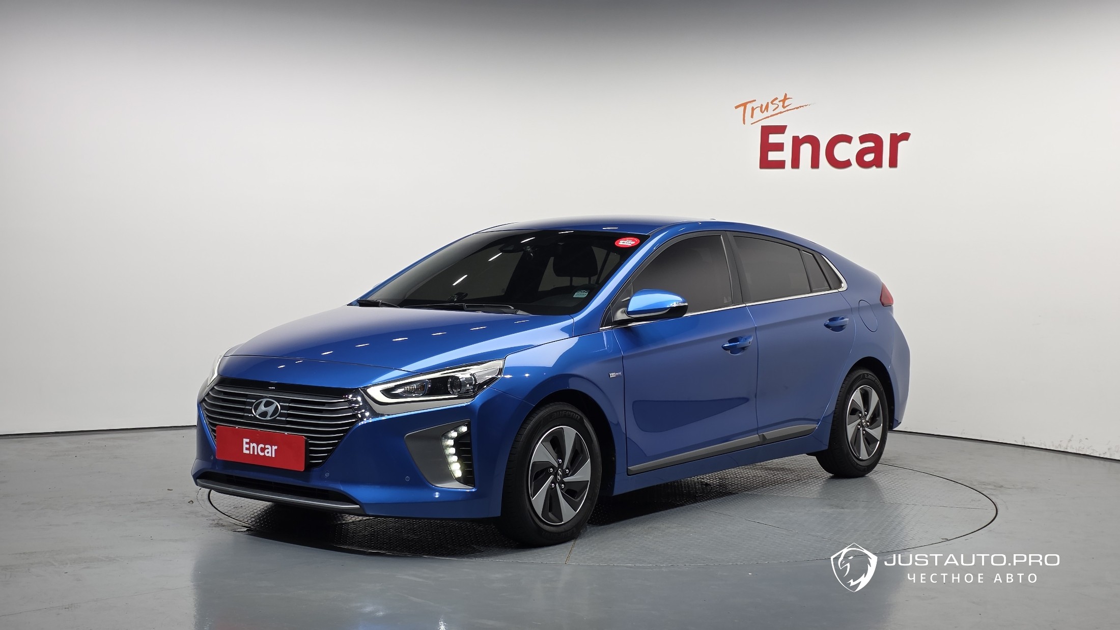 Автомобиль Hyundai Ioniq