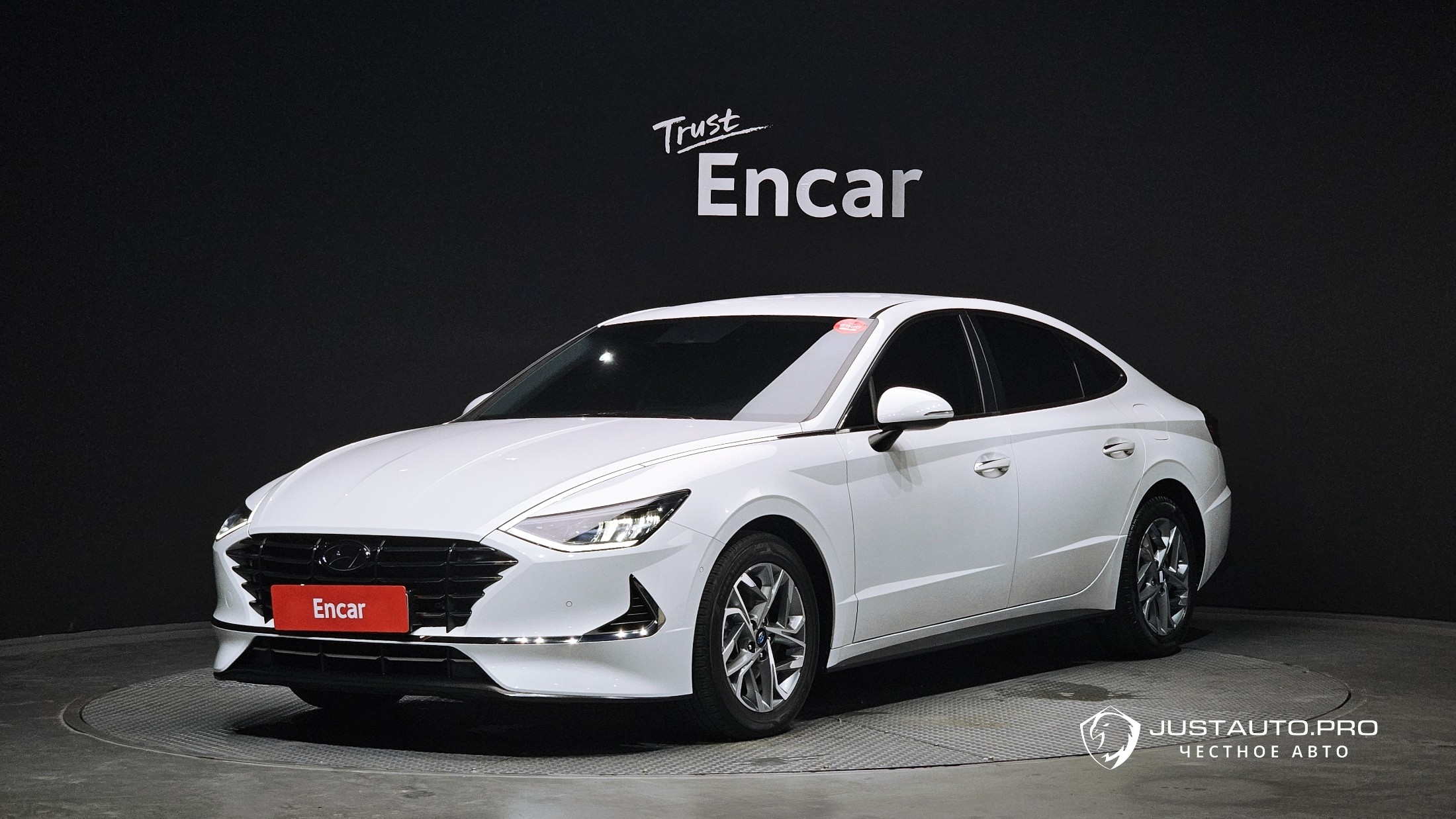 Автомобиль Hyundai Sonata