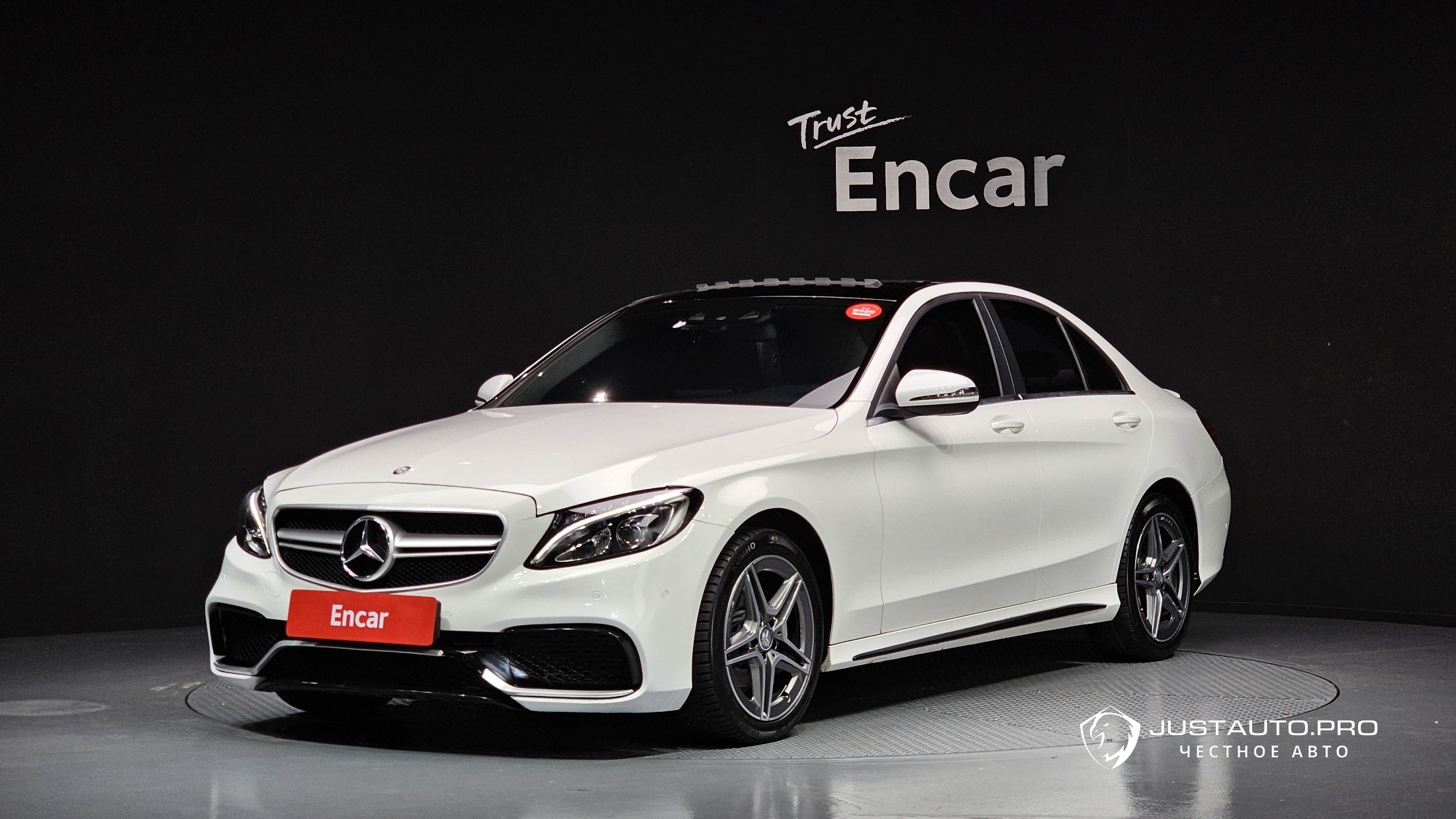 Автомобиль Mercedes-Benz C-Class