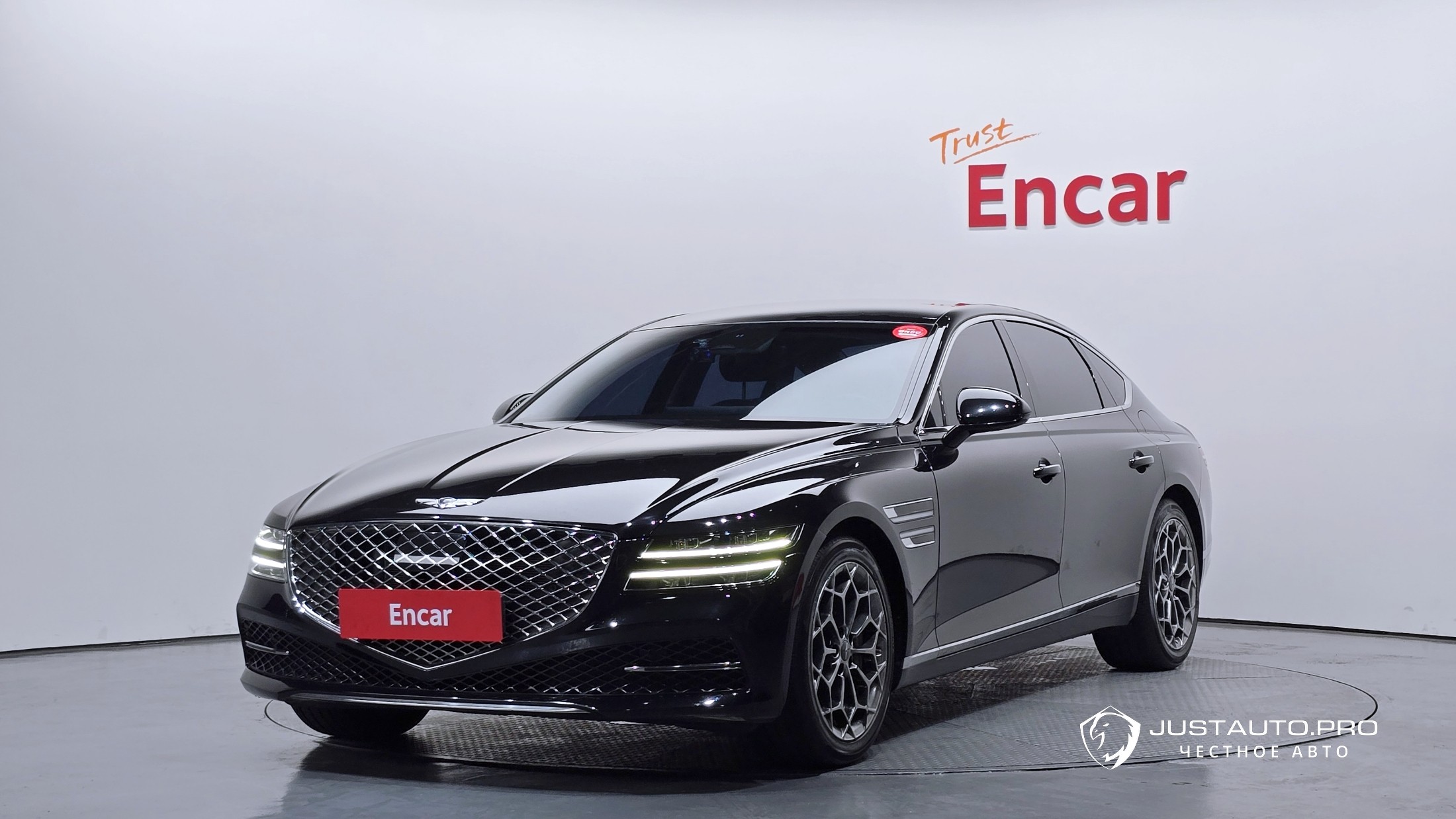 Автомобиль Genesis G80