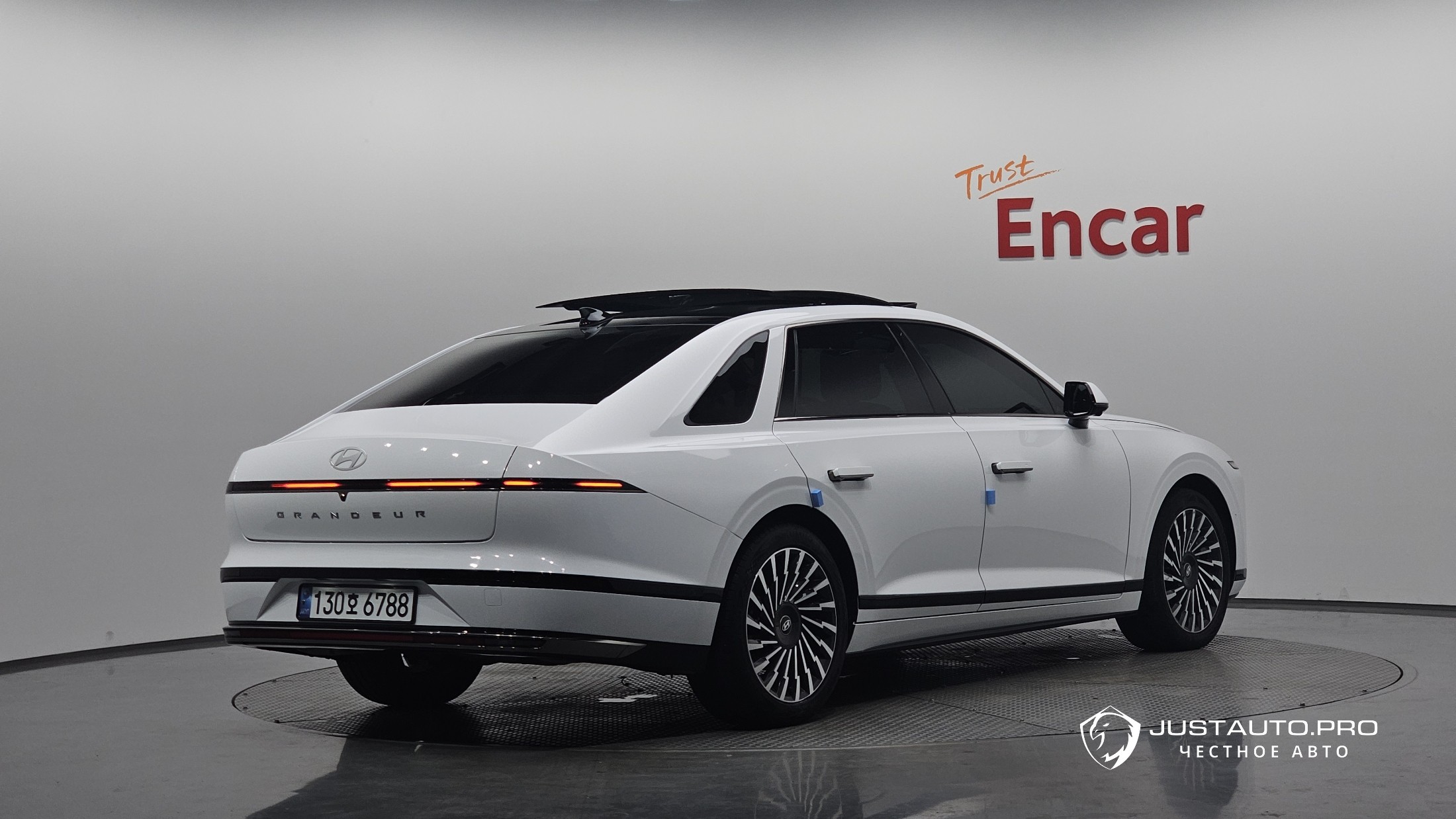 Автомобиль Hyundai Grandeur
