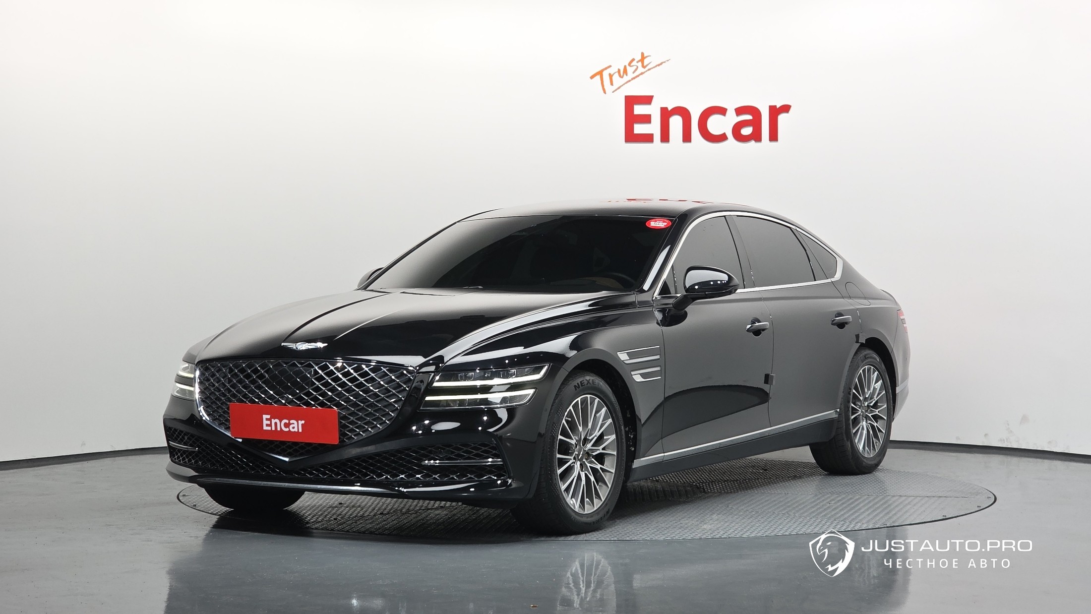 Автомобиль Genesis G80