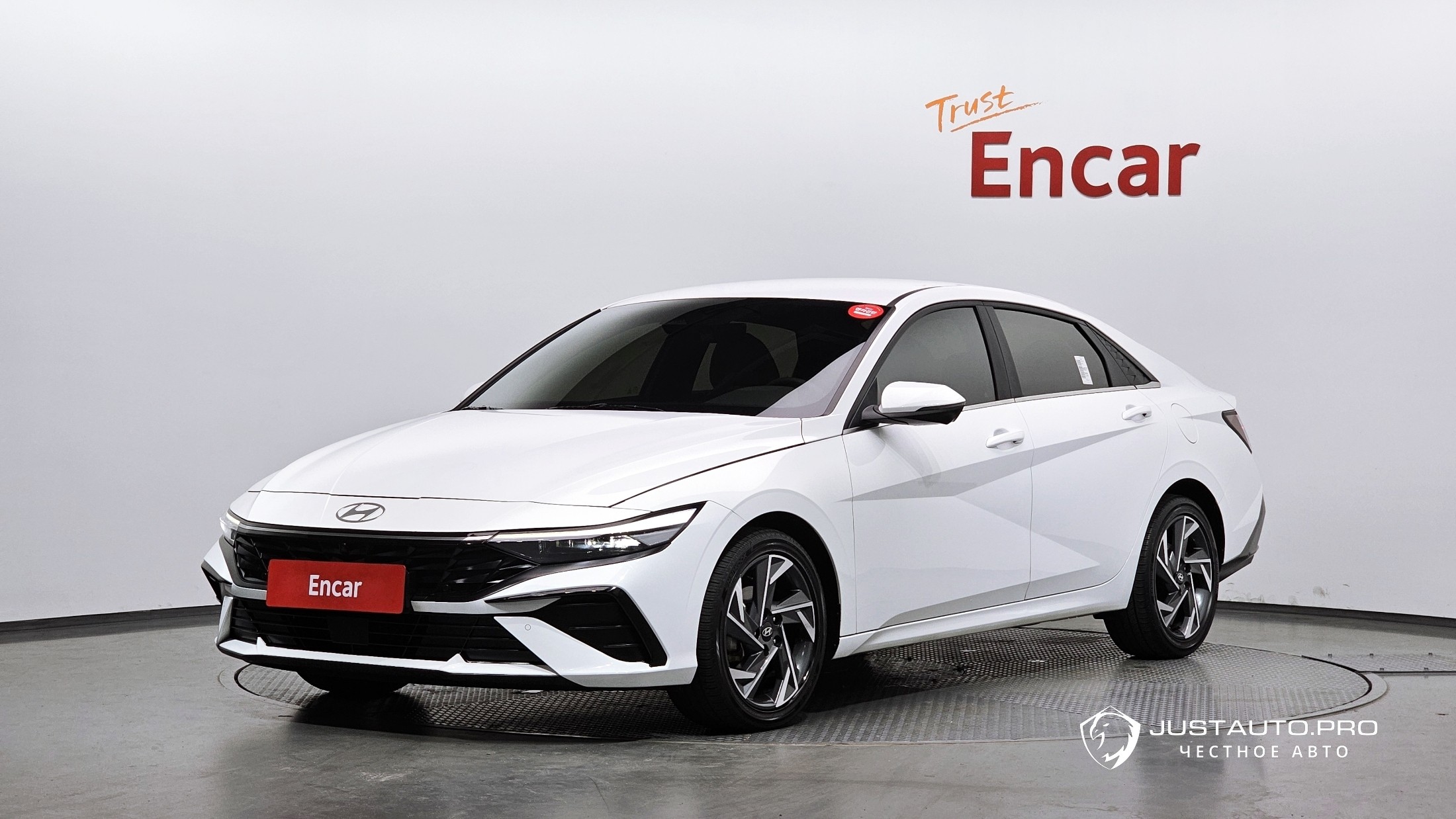 Автомобиль Hyundai AVANTE