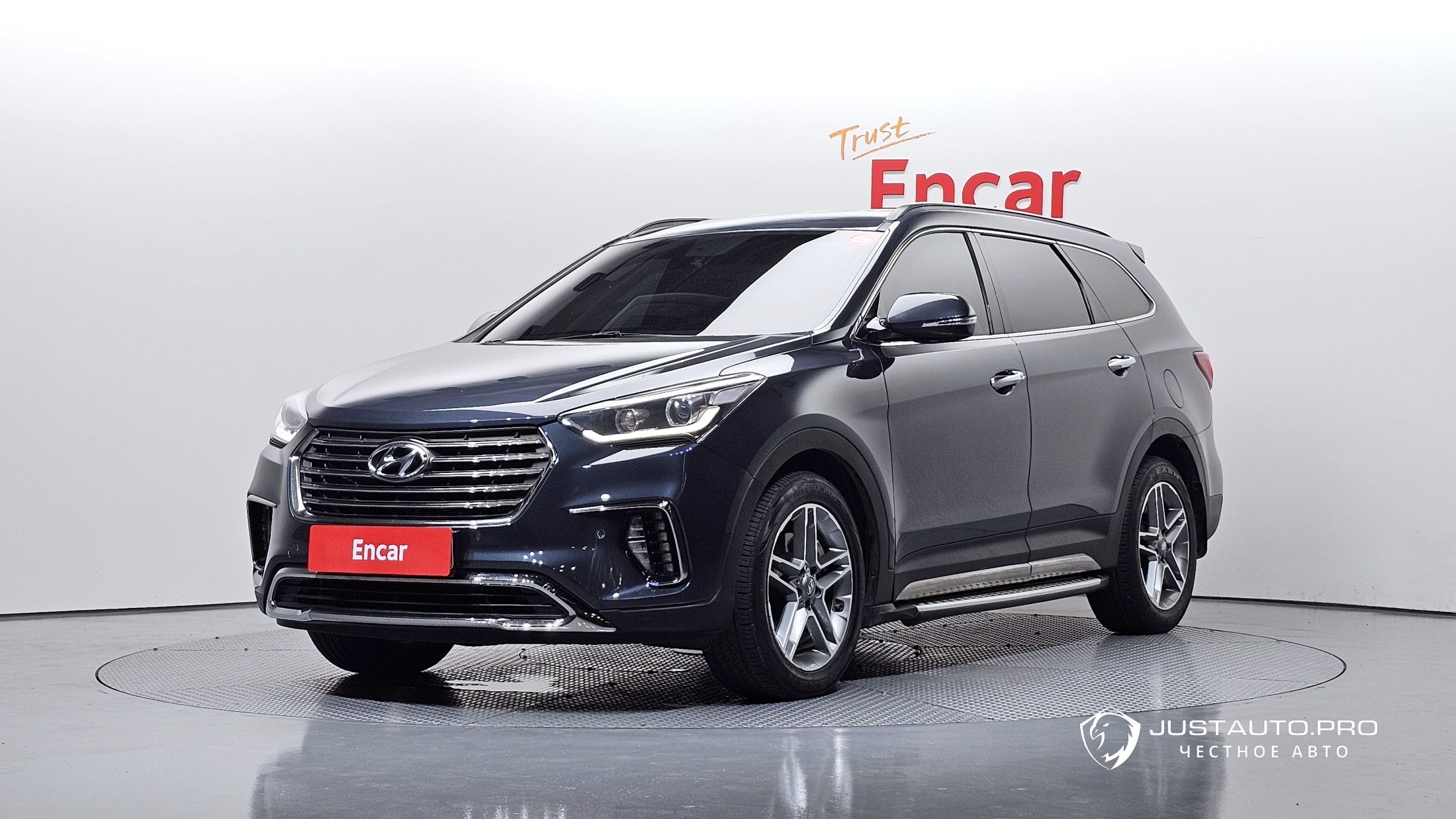 Автомобиль Hyundai Maxcruz