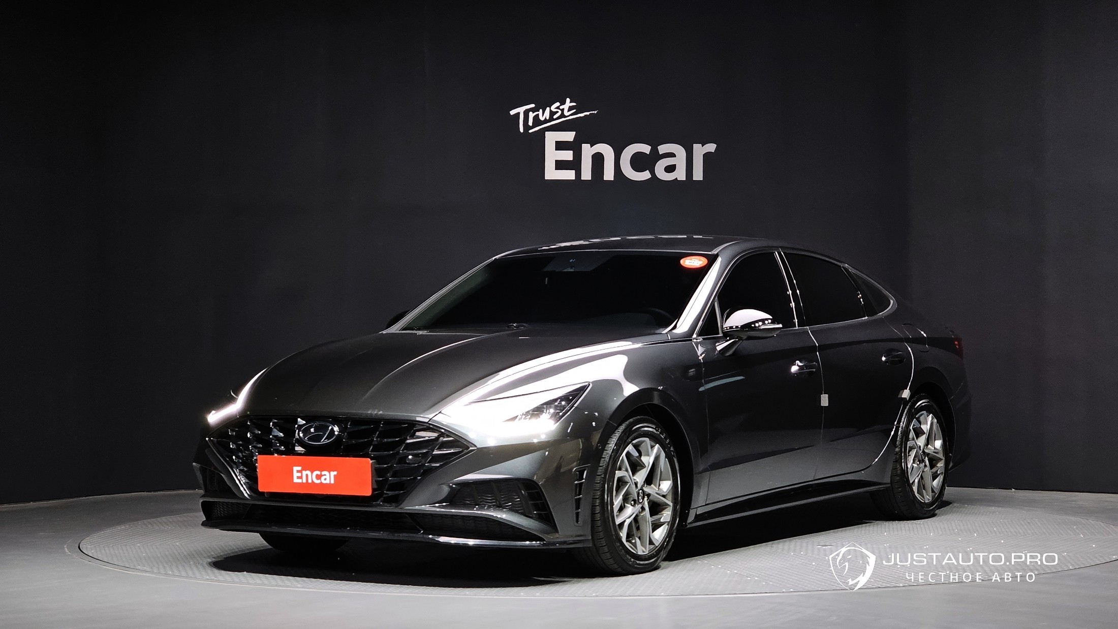 Автомобиль Hyundai Sonata