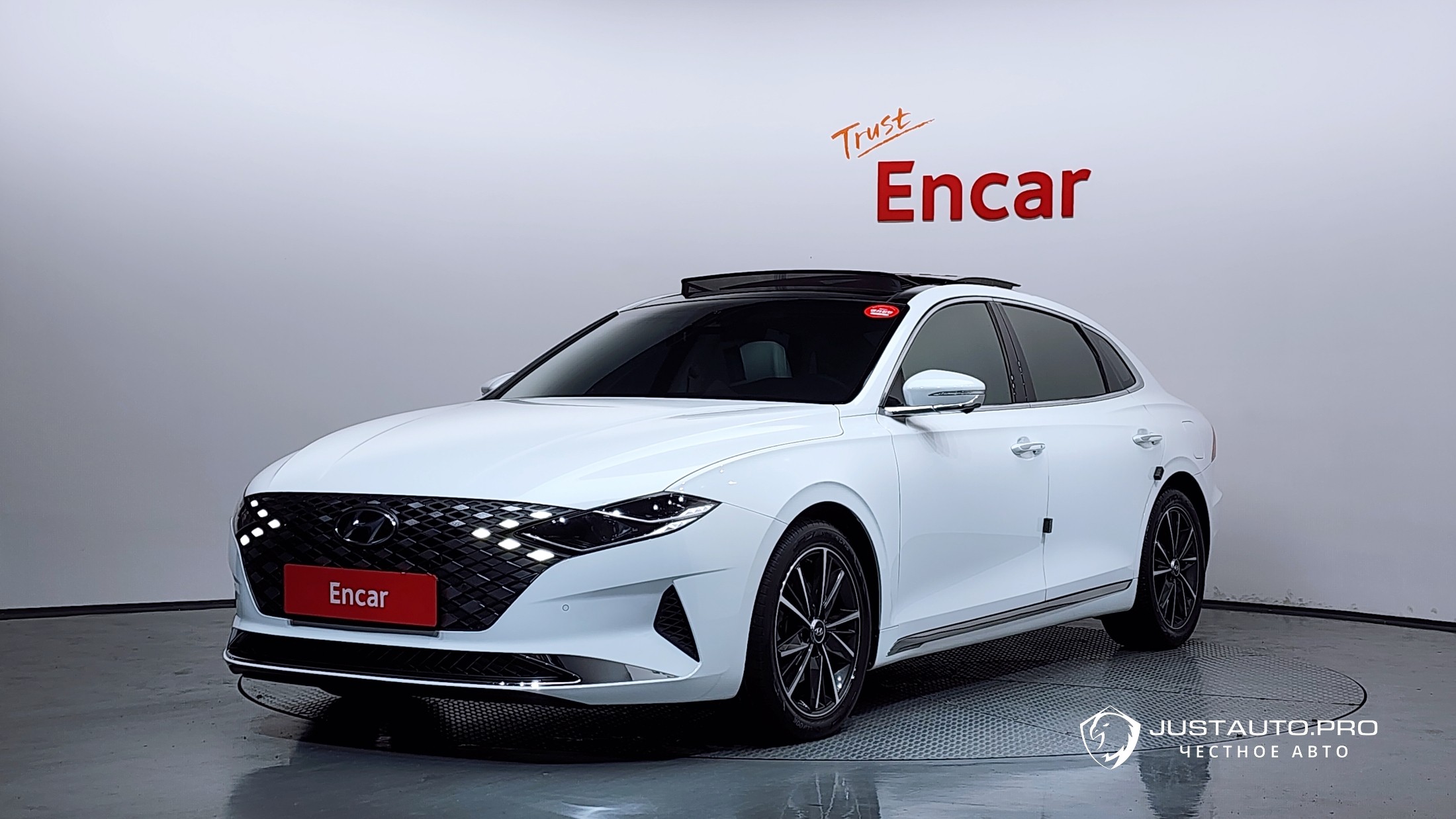 Автомобиль Hyundai Grandeur