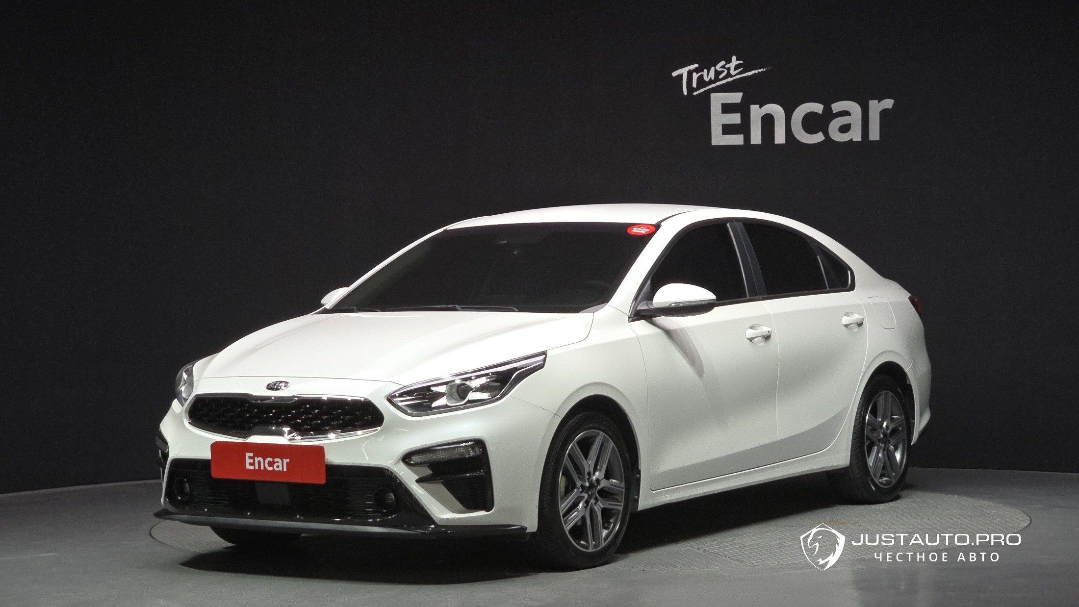 Автомобиль Kia K3