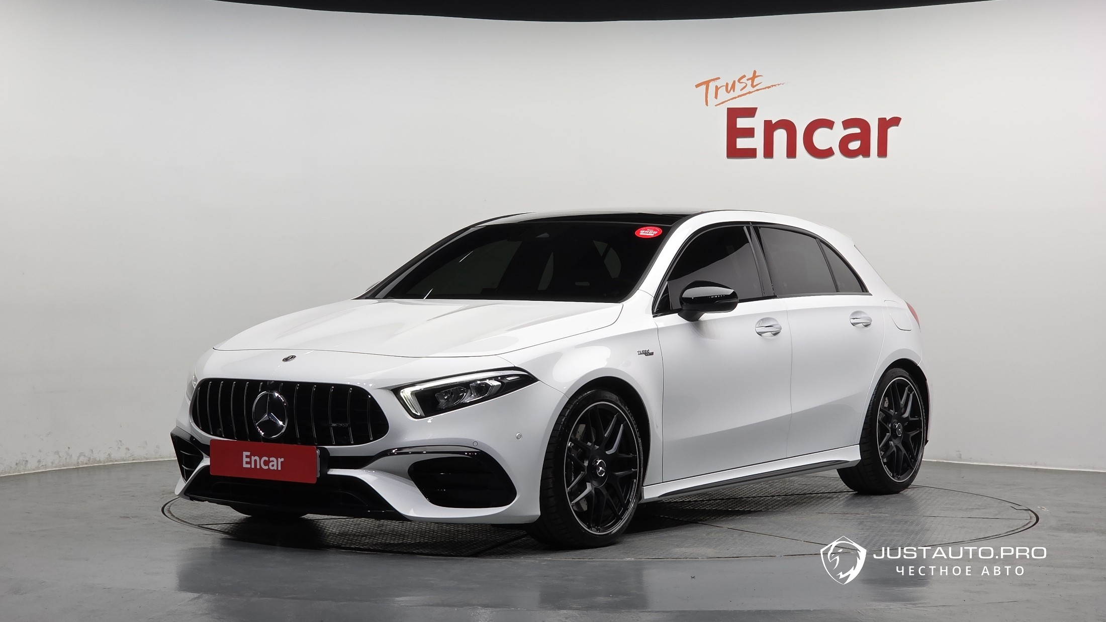 Автомобиль Mercedes-Benz A-Class