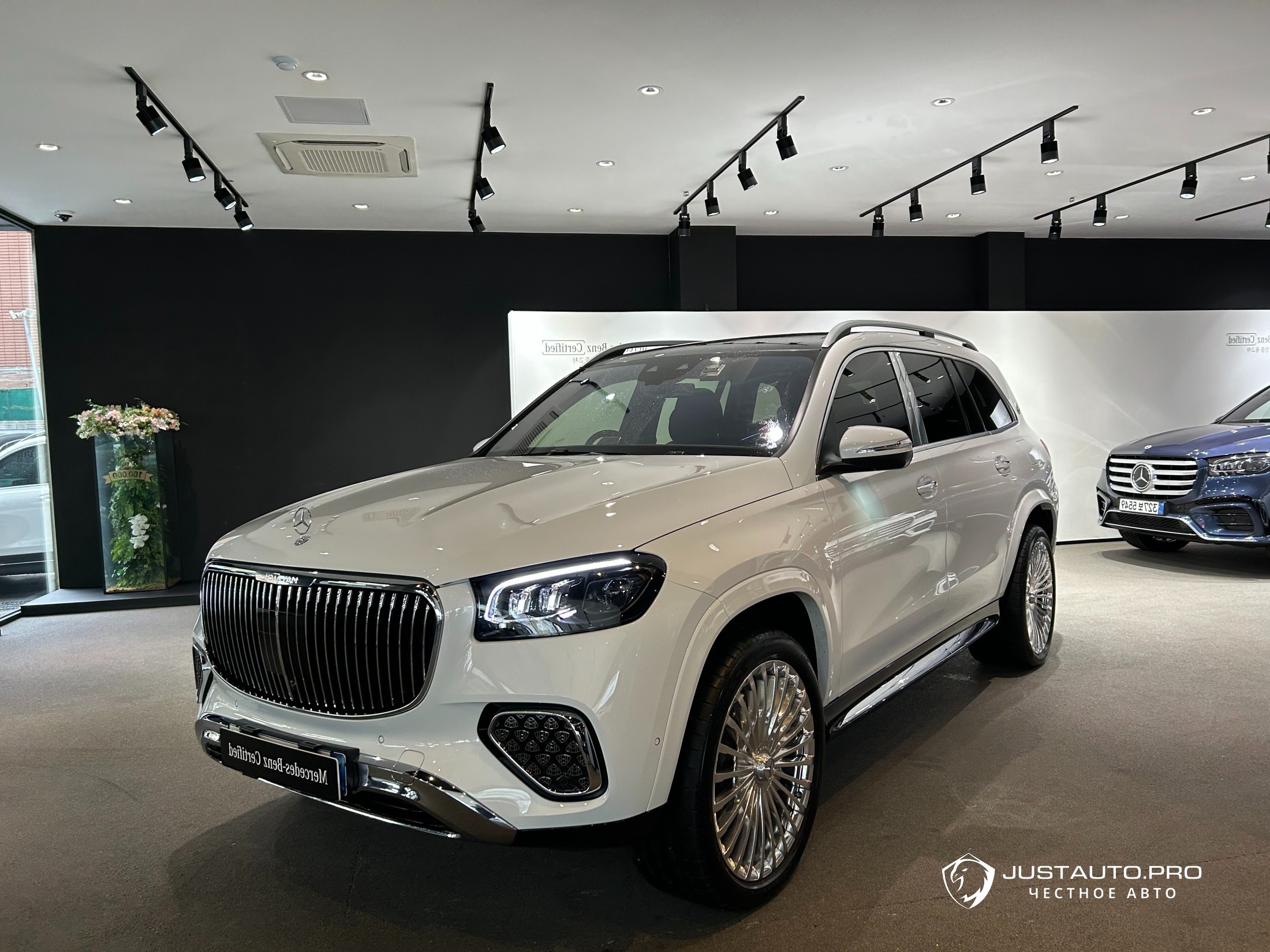 Автомобиль Mercedes-Benz GLS-Class