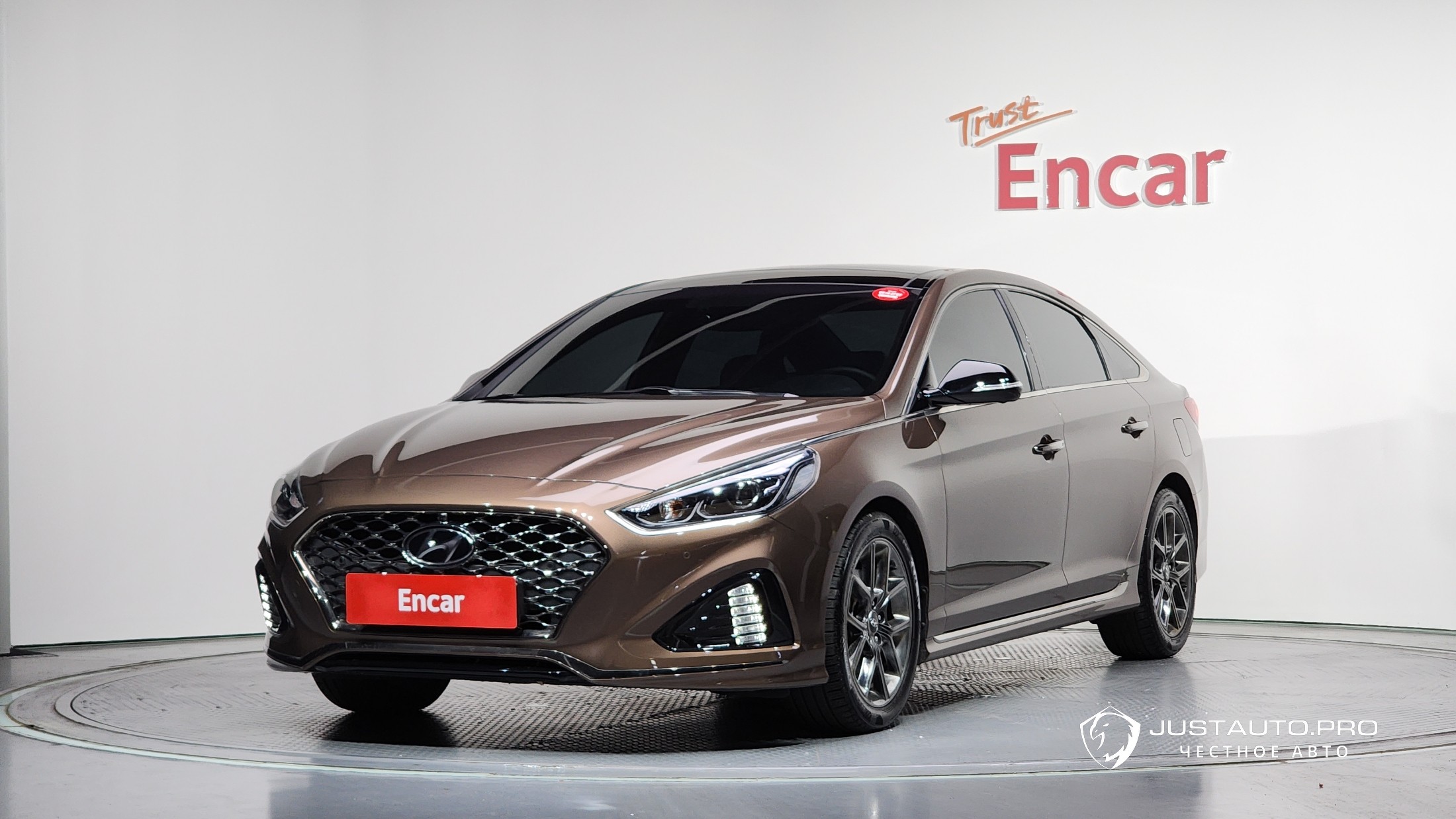 Автомобиль Hyundai Sonata