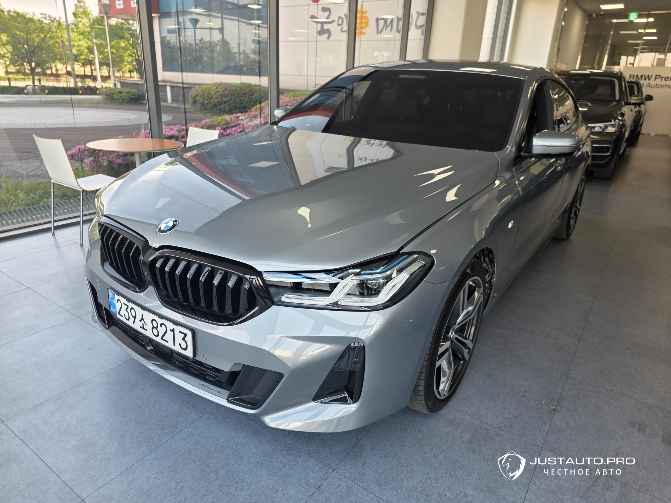 Автомобиль BMW Gran Turismo