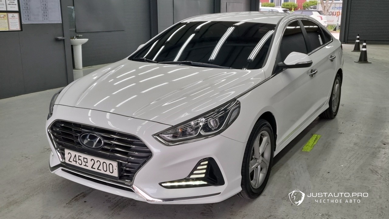Автомобиль Hyundai Sonata