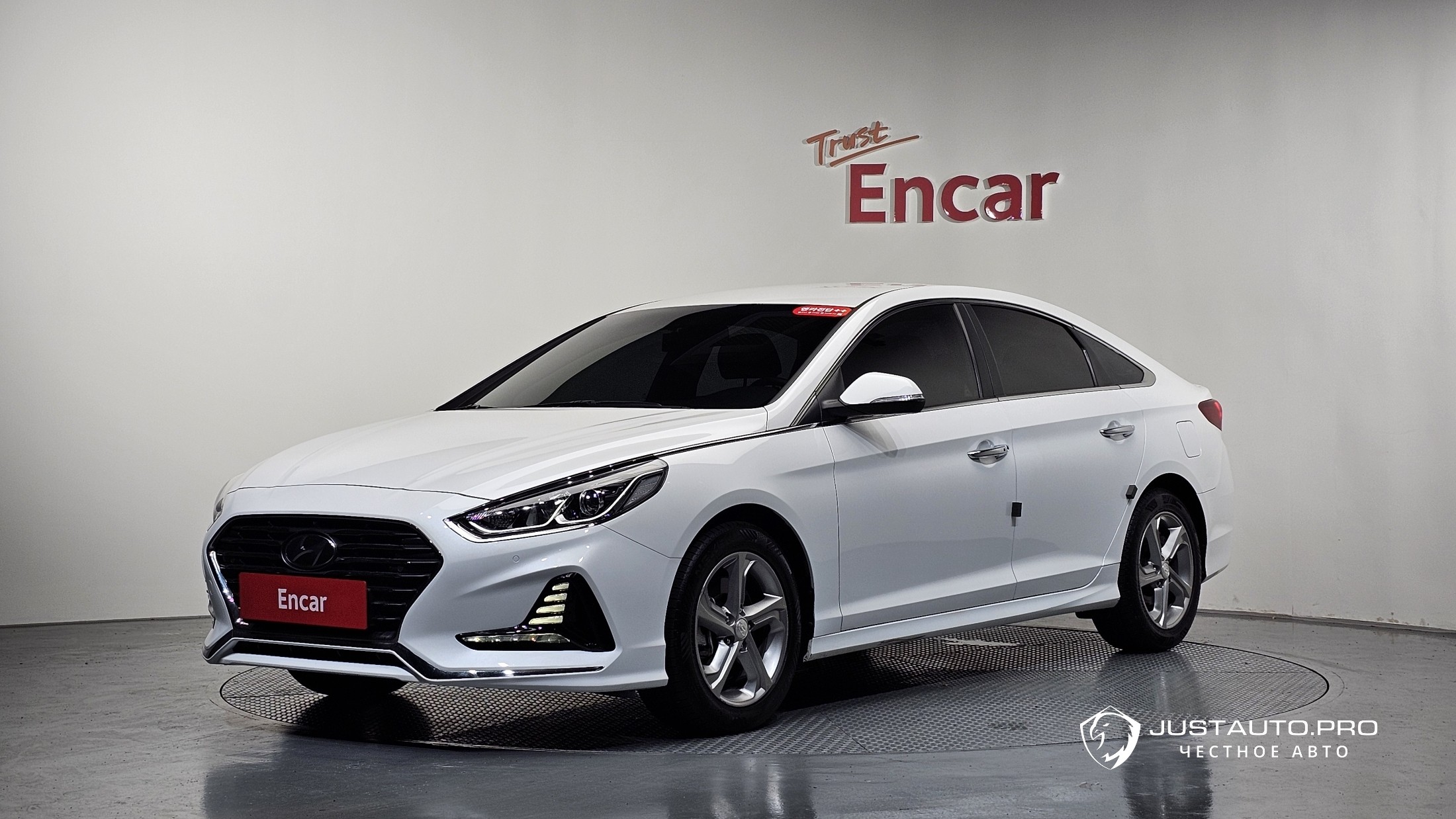 Автомобиль Hyundai Sonata
