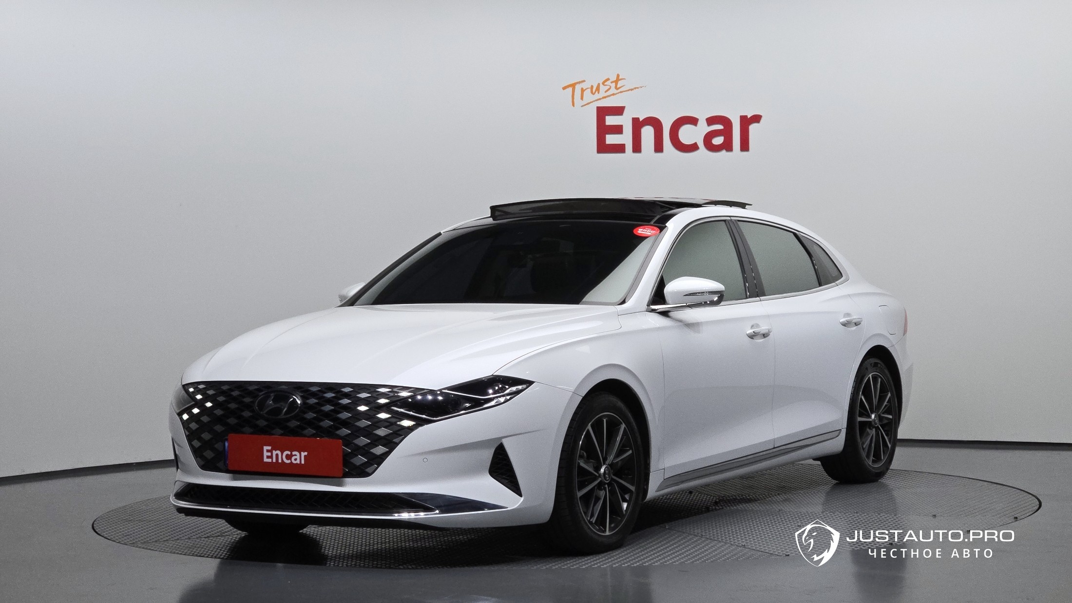 Автомобиль Hyundai Grandeur