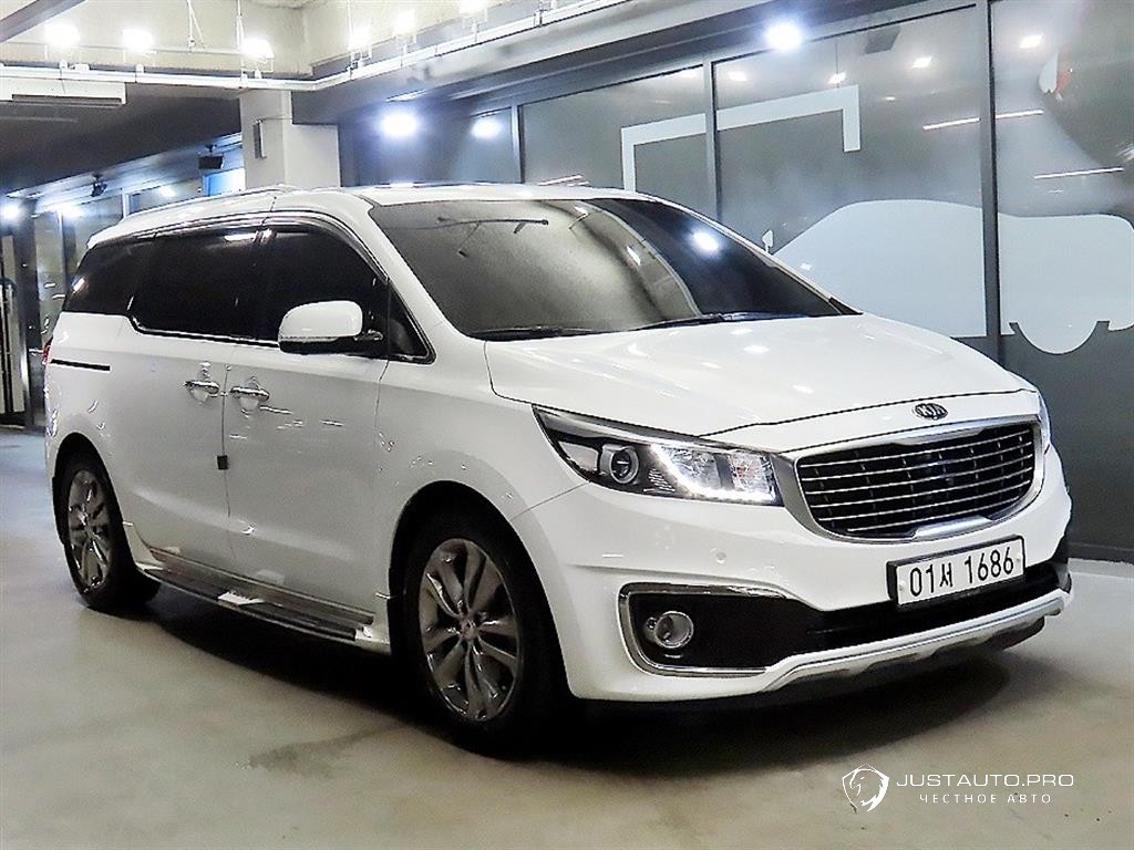 Автомобиль Kia Canival