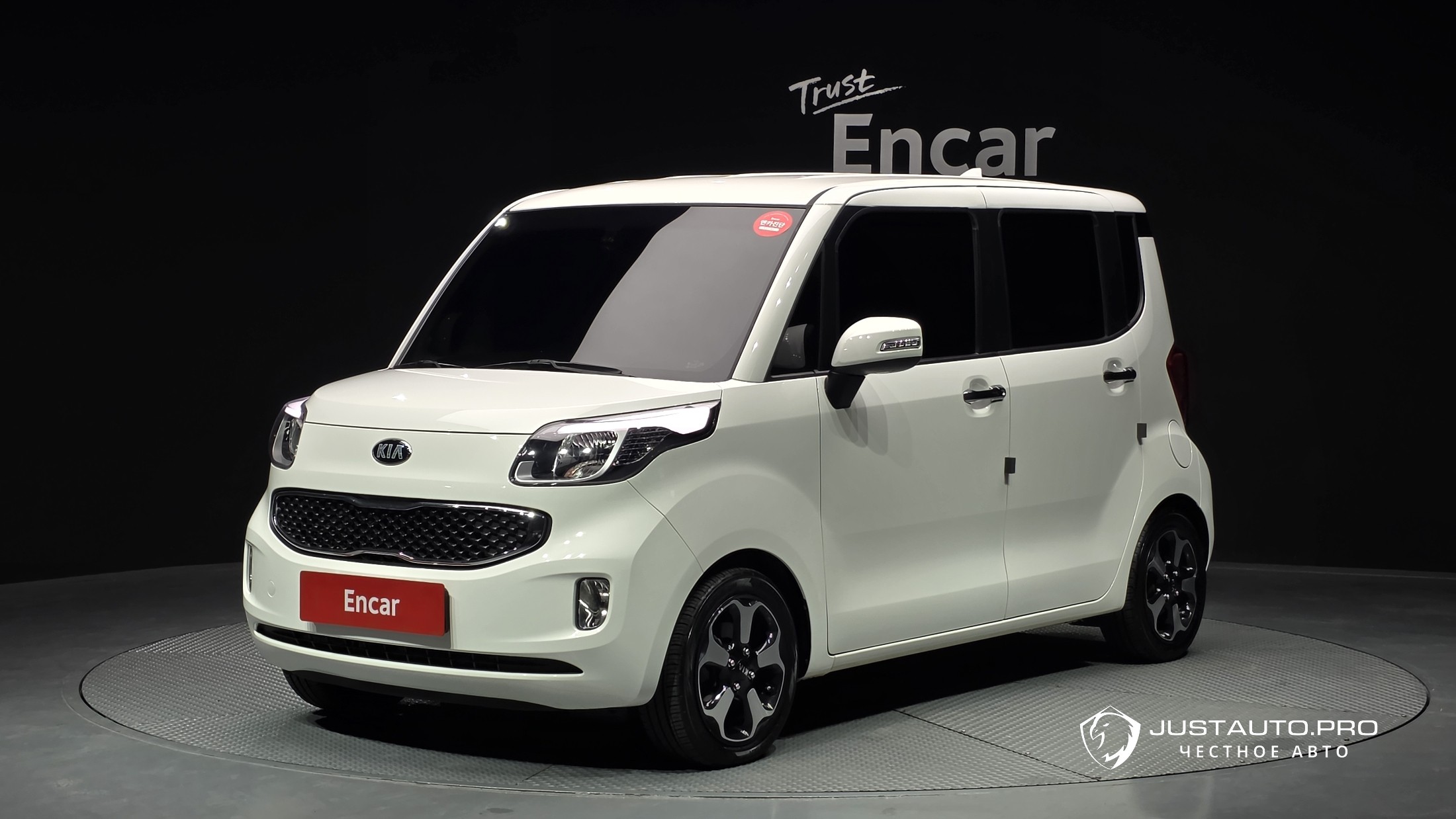 Автомобиль Kia RAY
