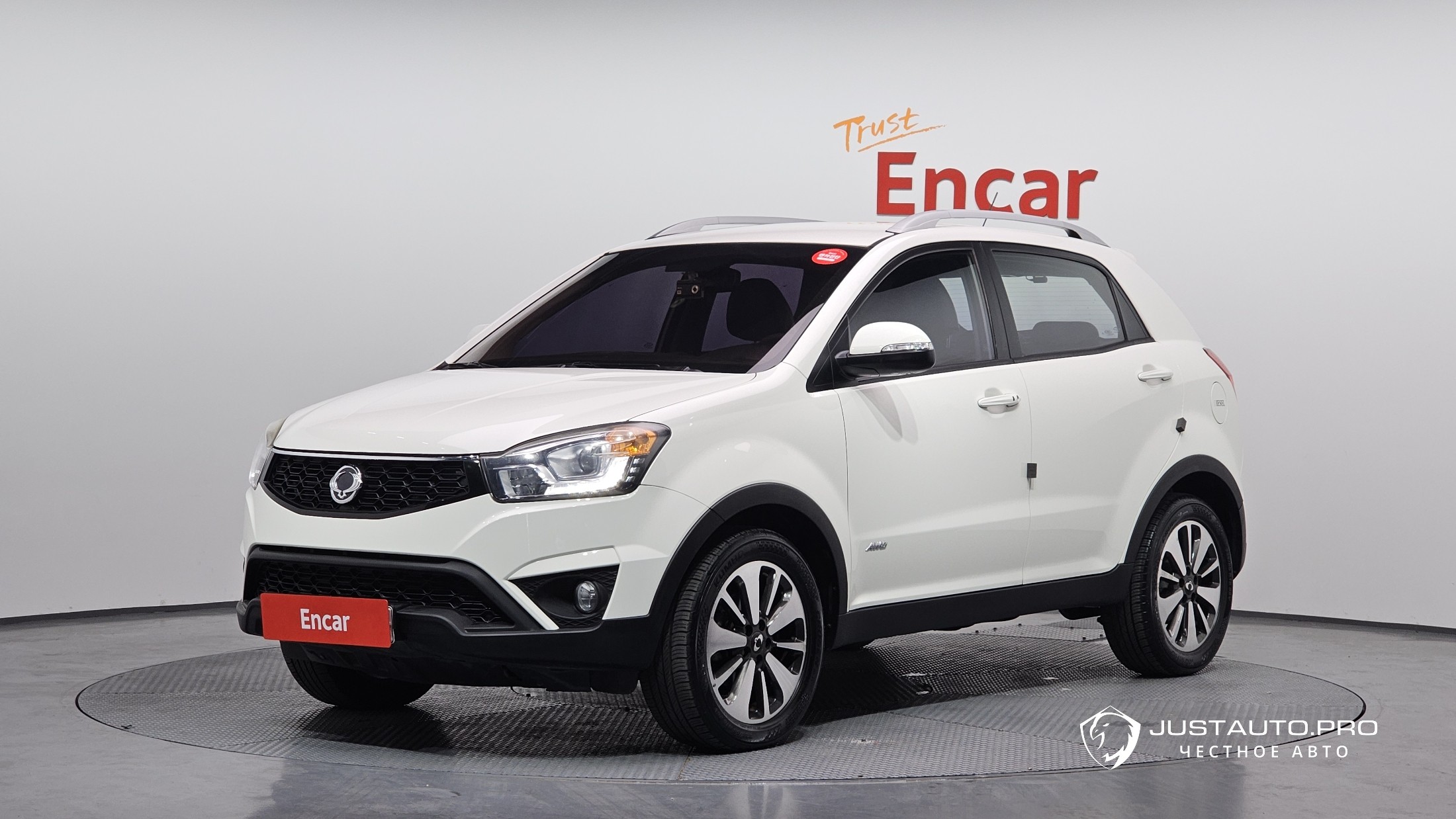 Автомобиль KG_Mobility_Ssangyong KORANDO