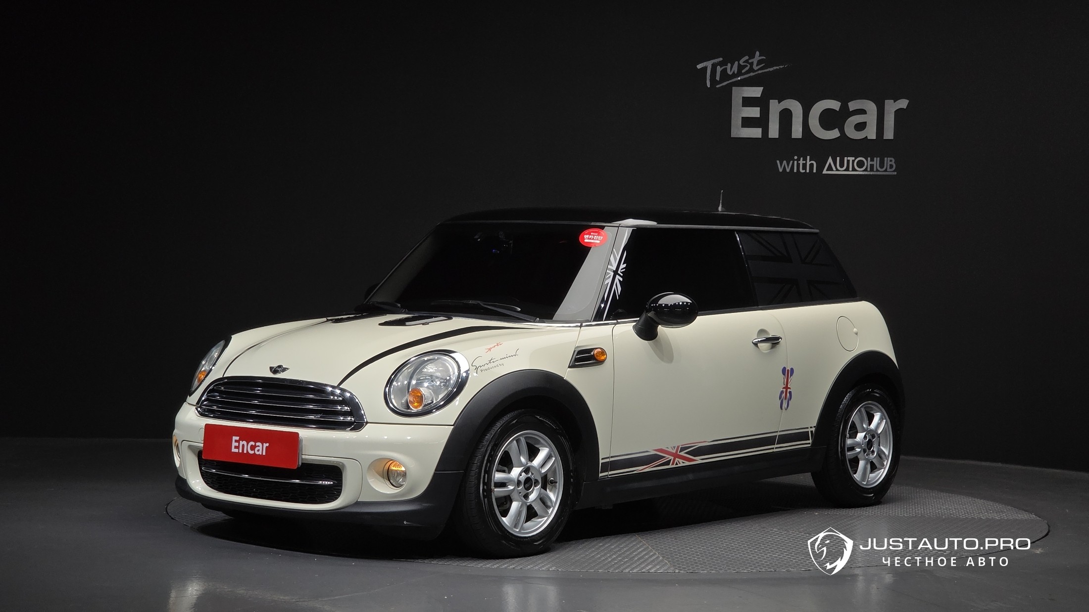 Автомобиль Mini Cooper