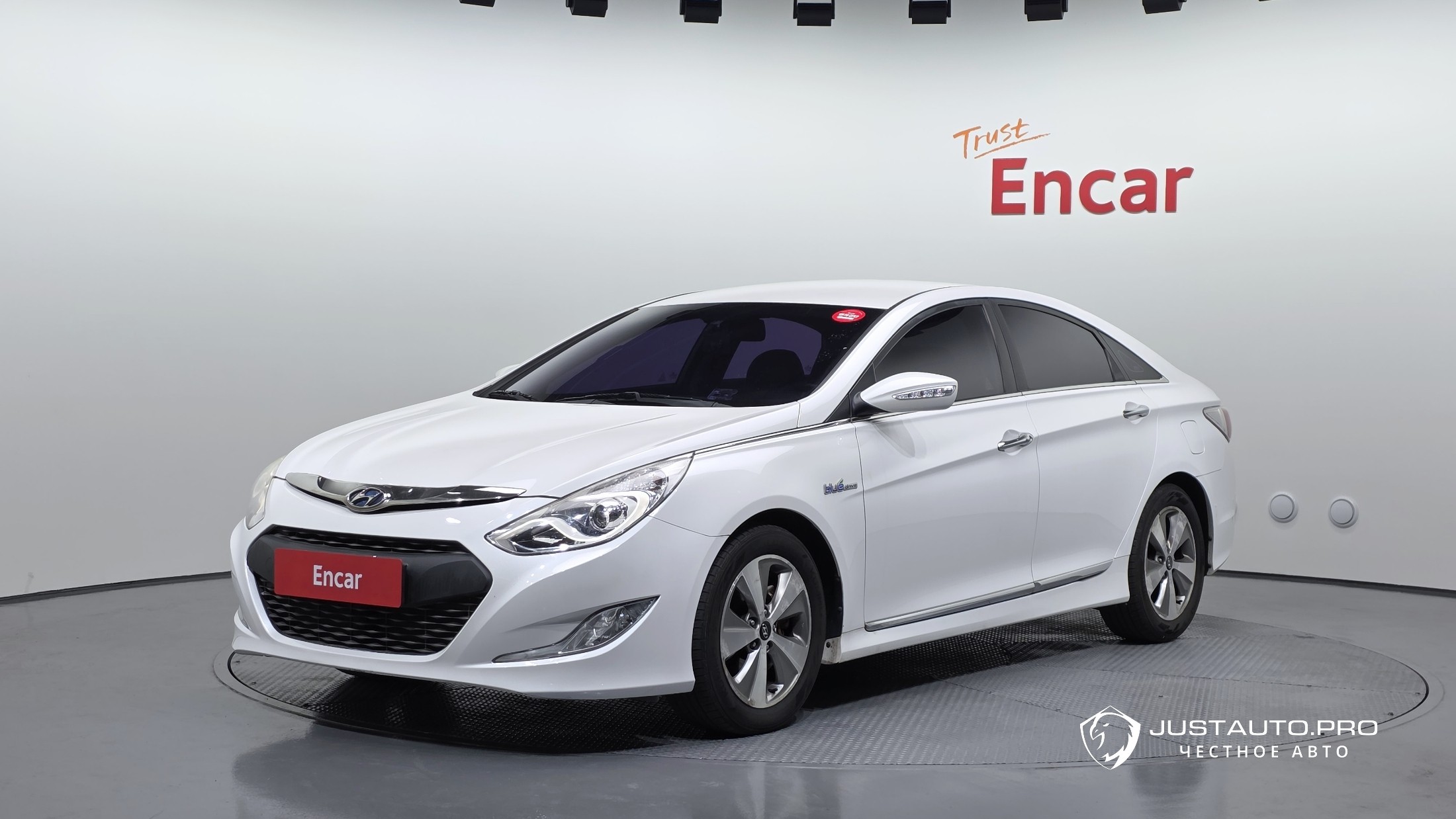 Автомобиль Hyundai Sonata