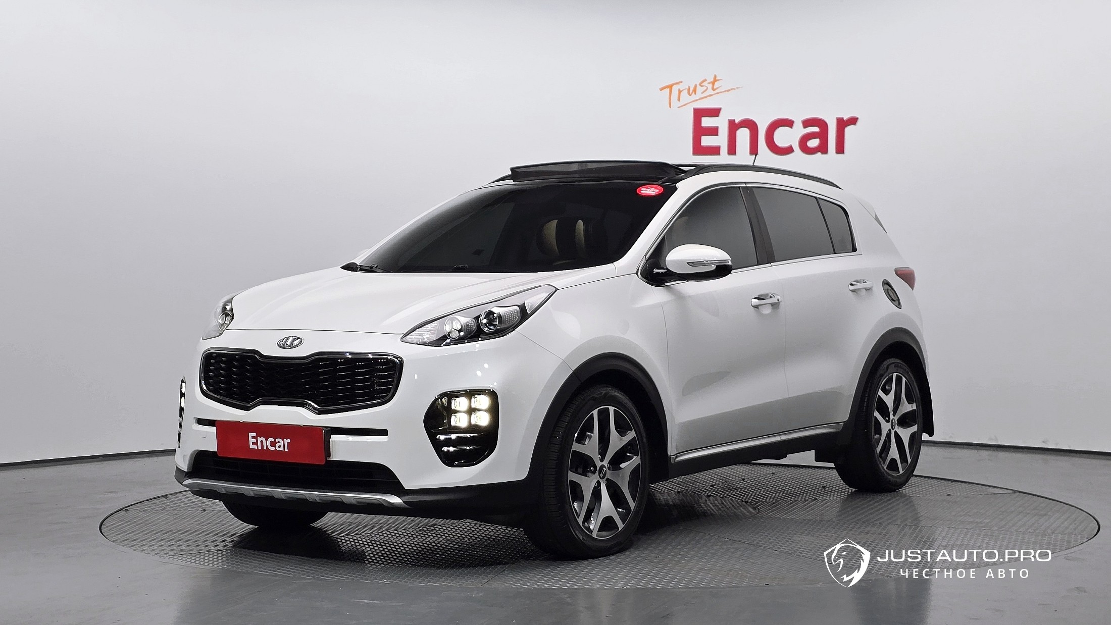 Автомобиль Kia Sportage