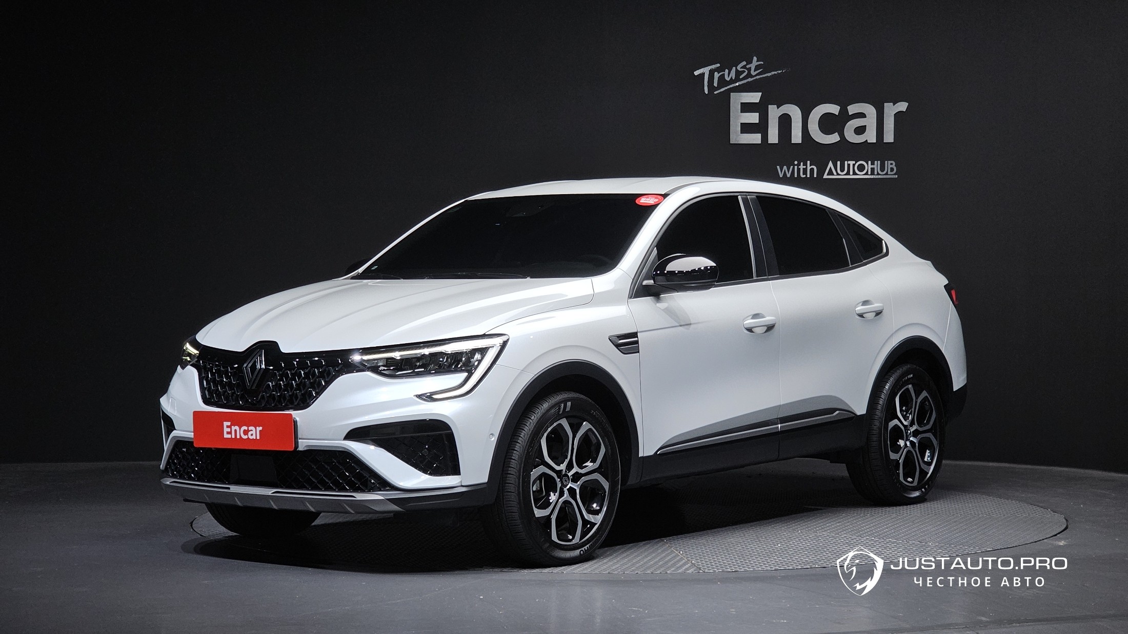 Автомобиль Renault-KoreaSamsung Arkana