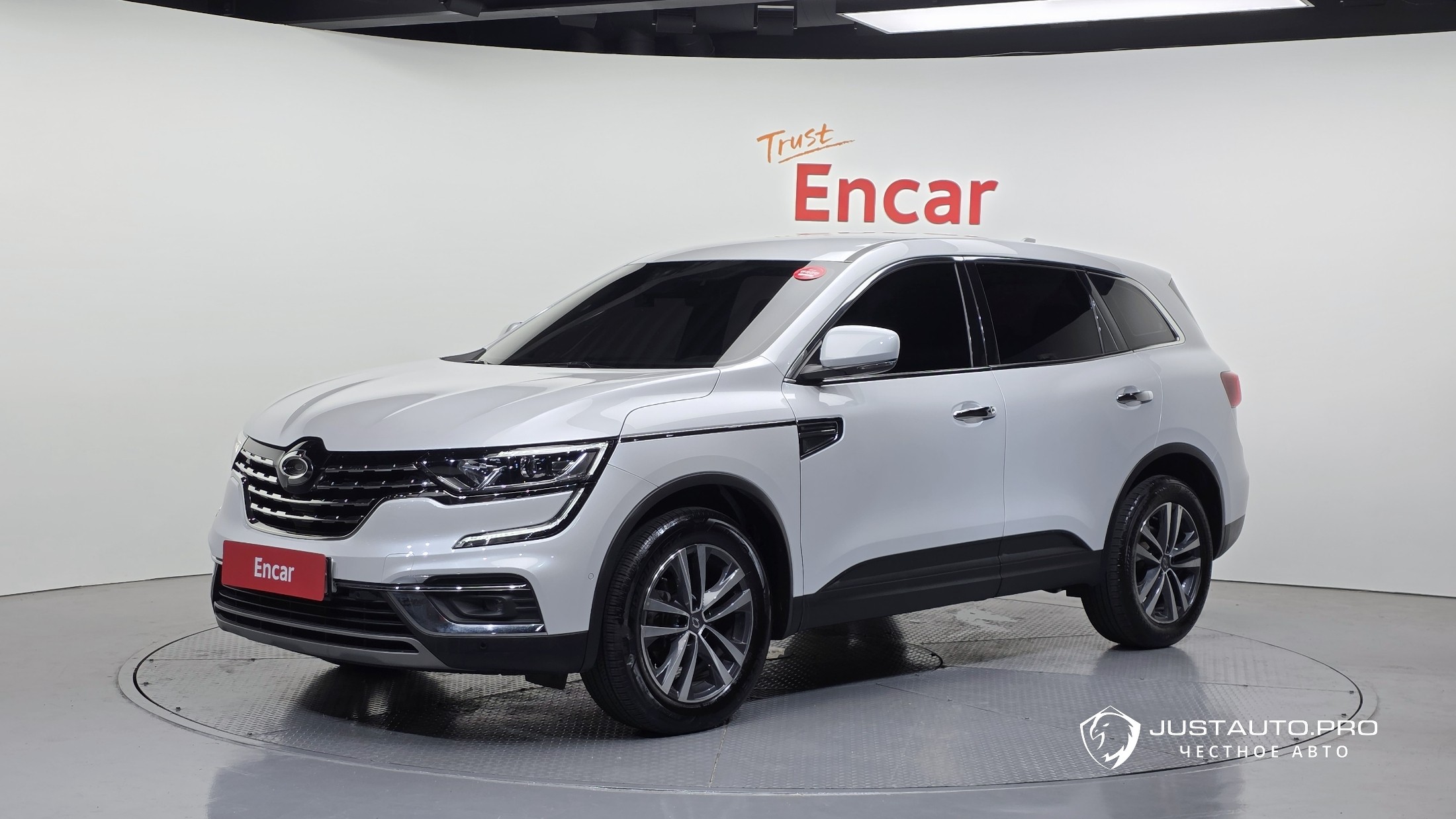 Автомобиль Renault-KoreaSamsung QM6