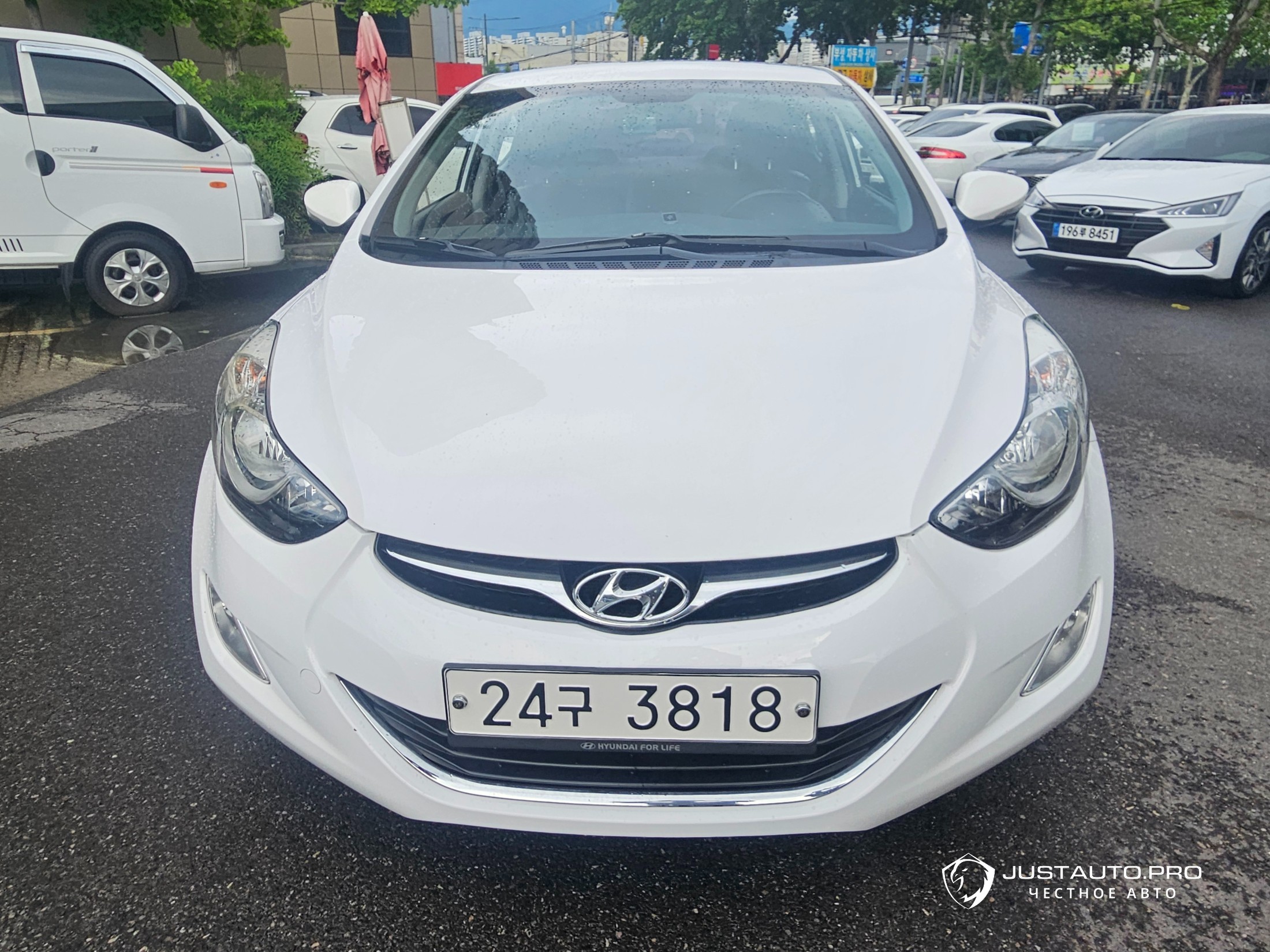 Автомобиль Hyundai AVANTE