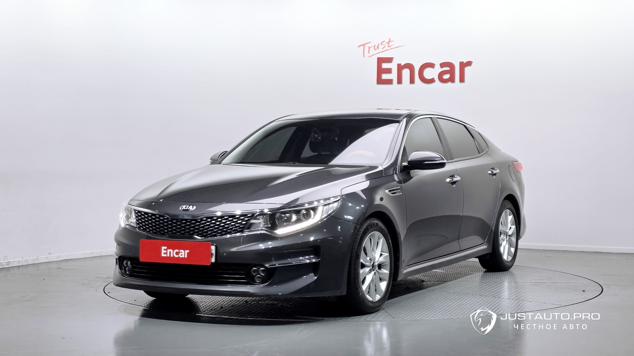 Автомобиль Kia K5