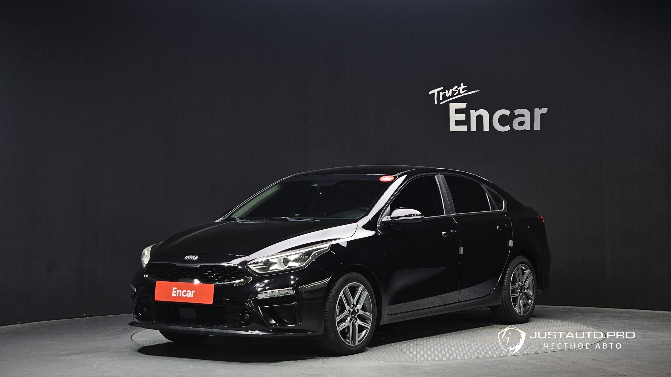 Автомобиль Kia K3