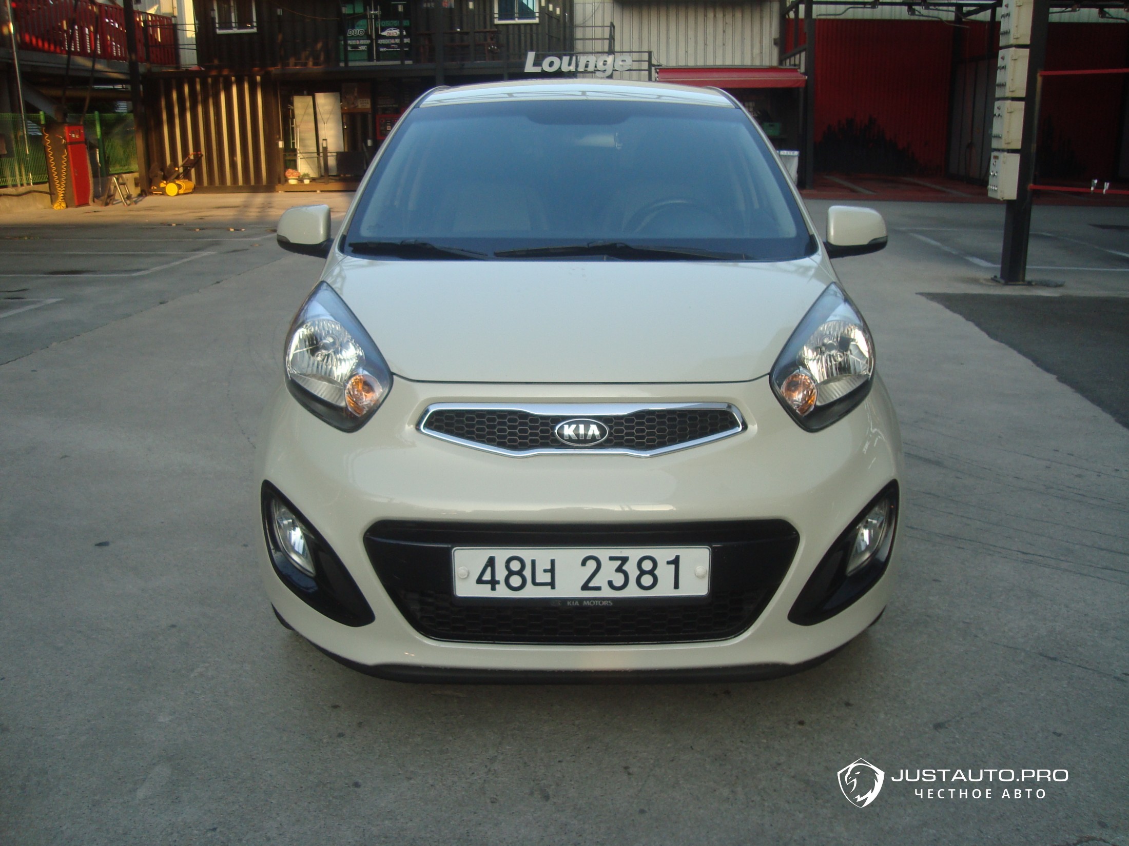 Автомобиль Kia morning