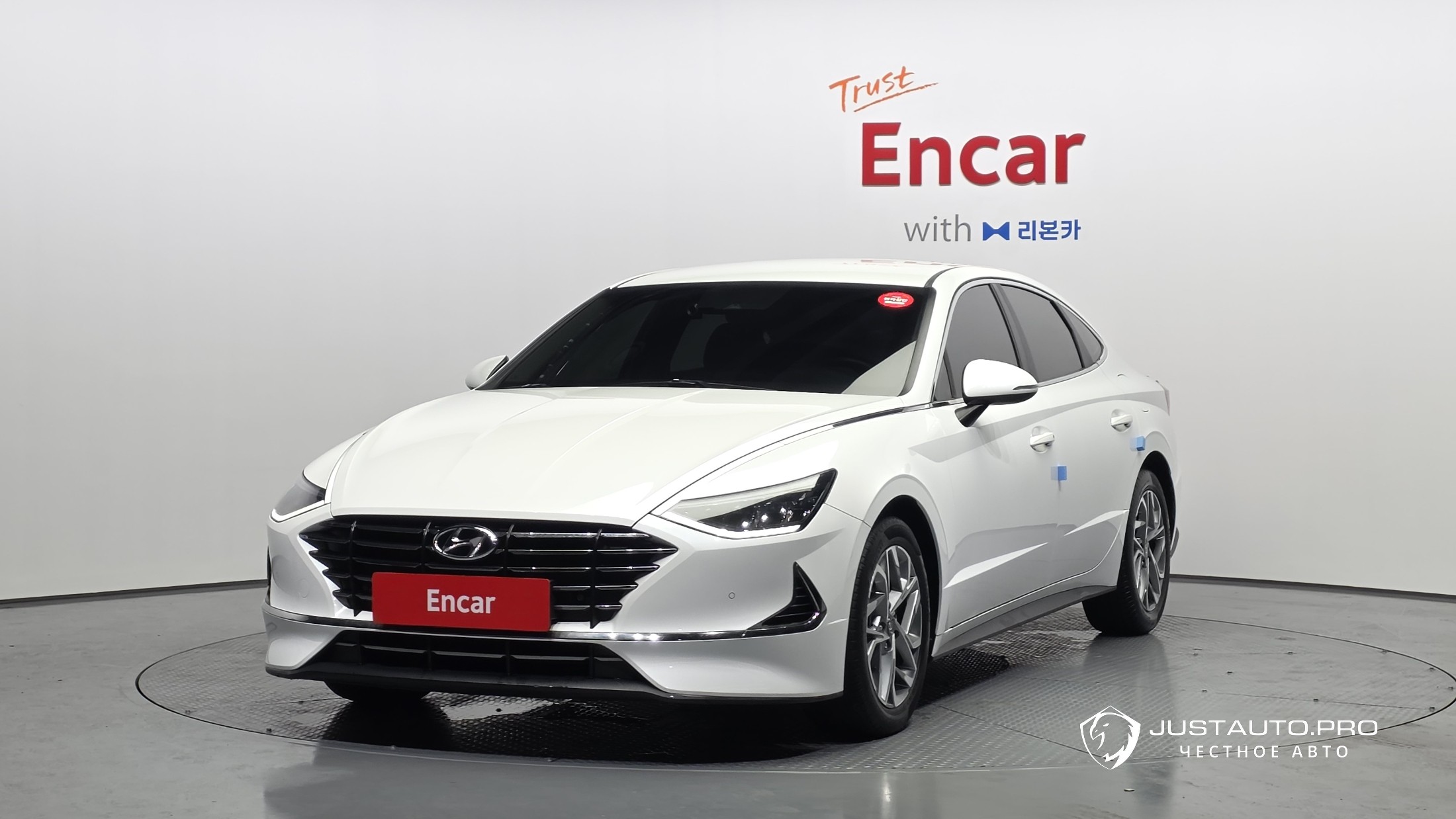 Автомобиль Hyundai Sonata