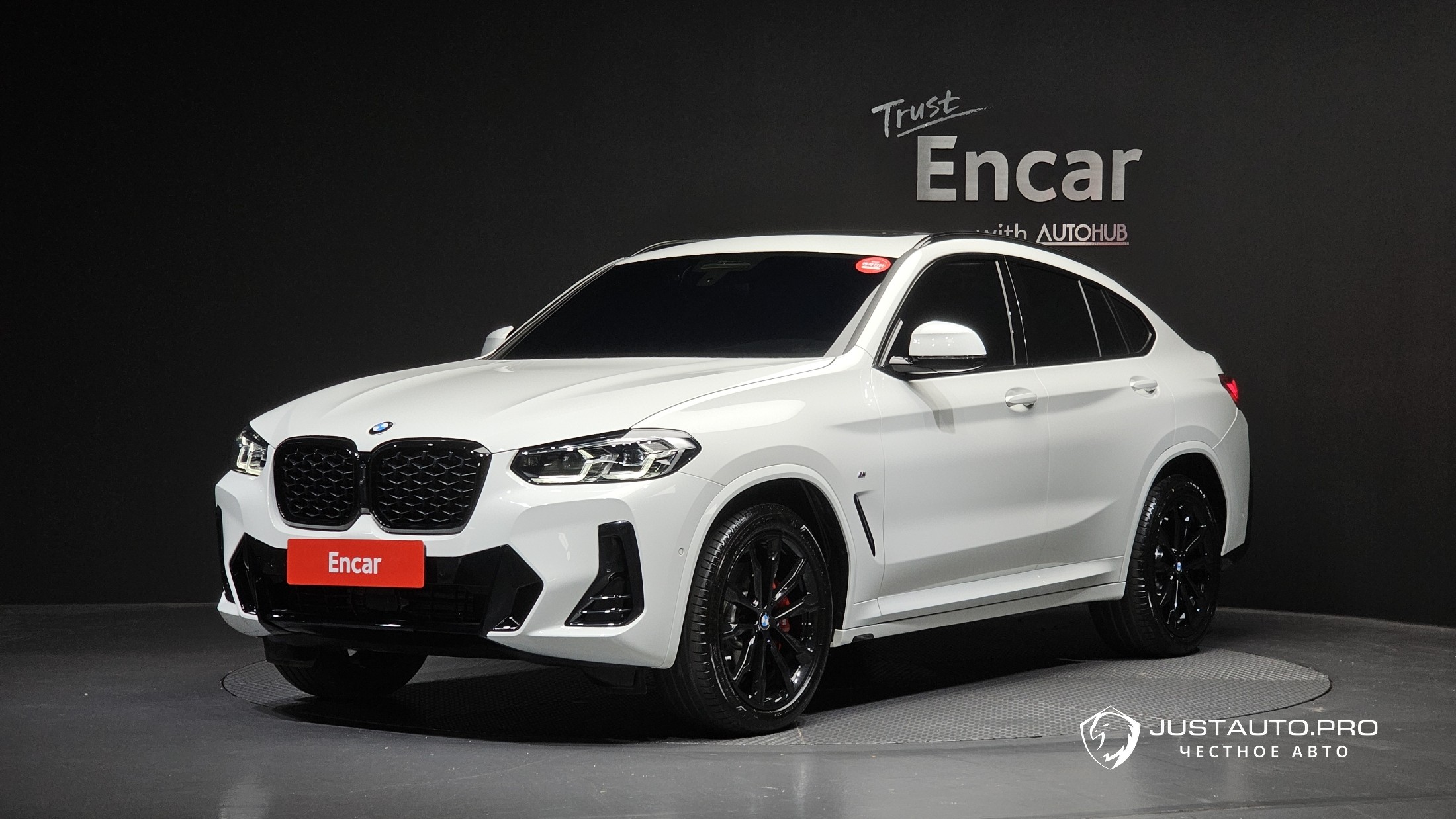 Автомобиль BMW X4