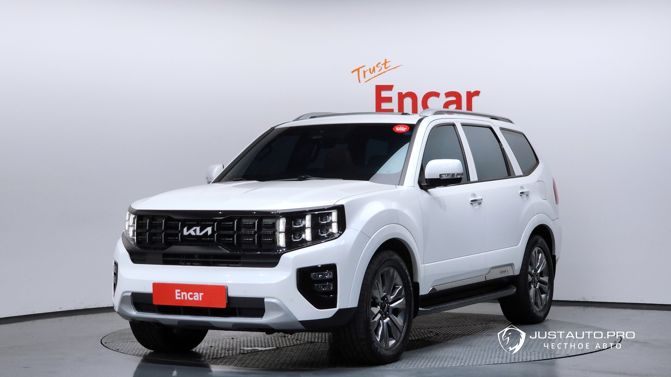 Автомобиль Kia Mohave