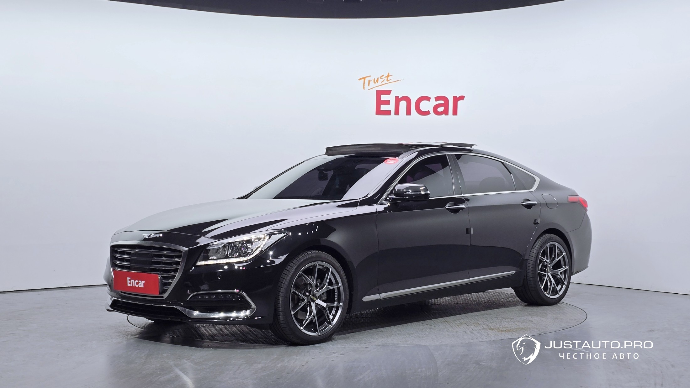 Автомобиль Genesis G80
