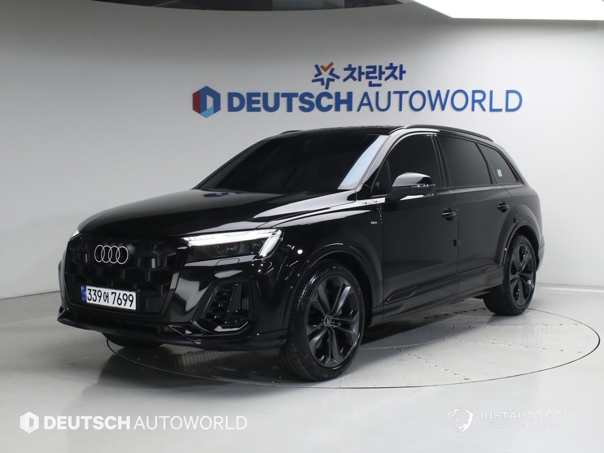 Автомобиль Audi Q7