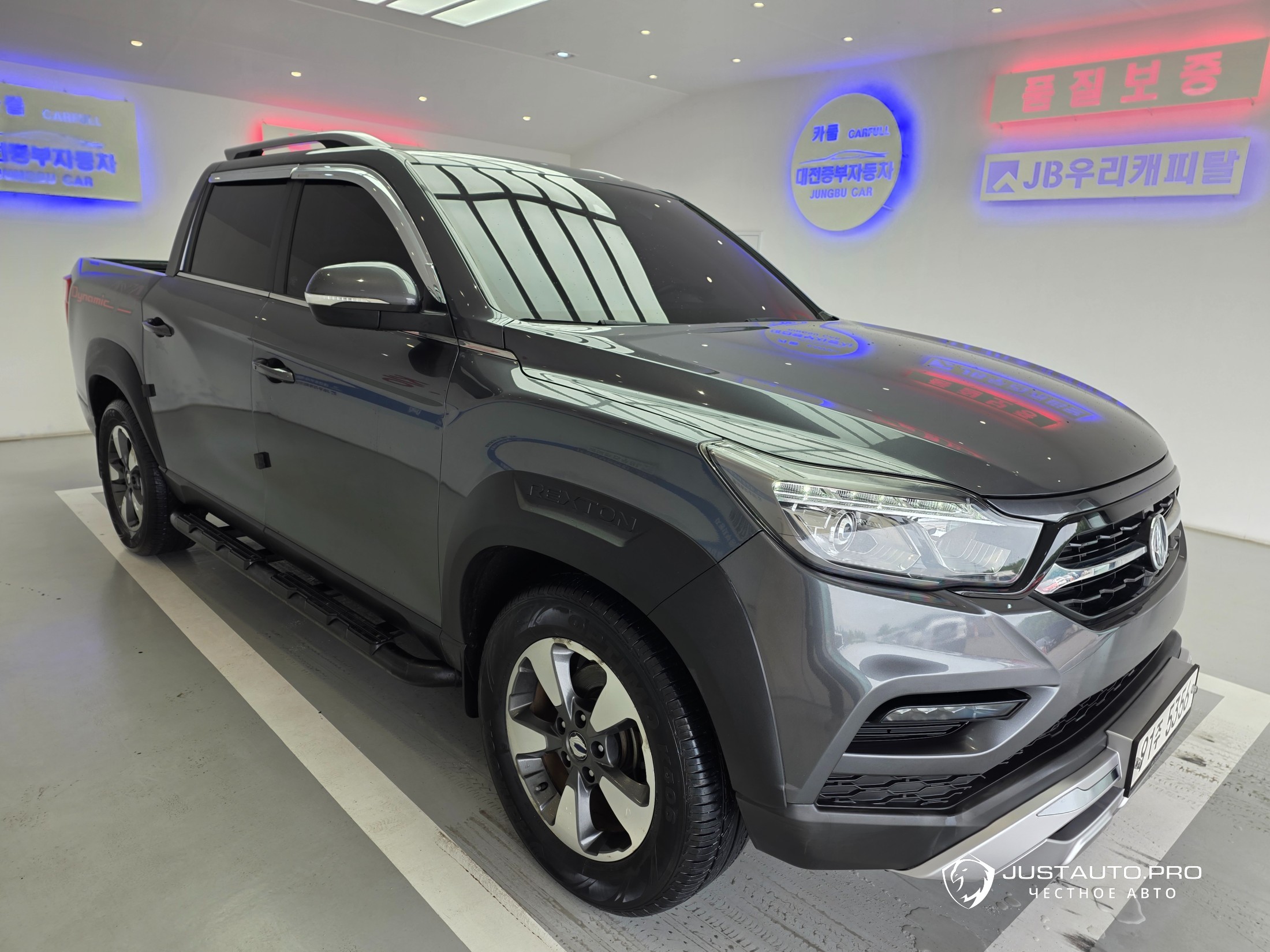 Автомобиль KG_Mobility_Ssangyong Rexton