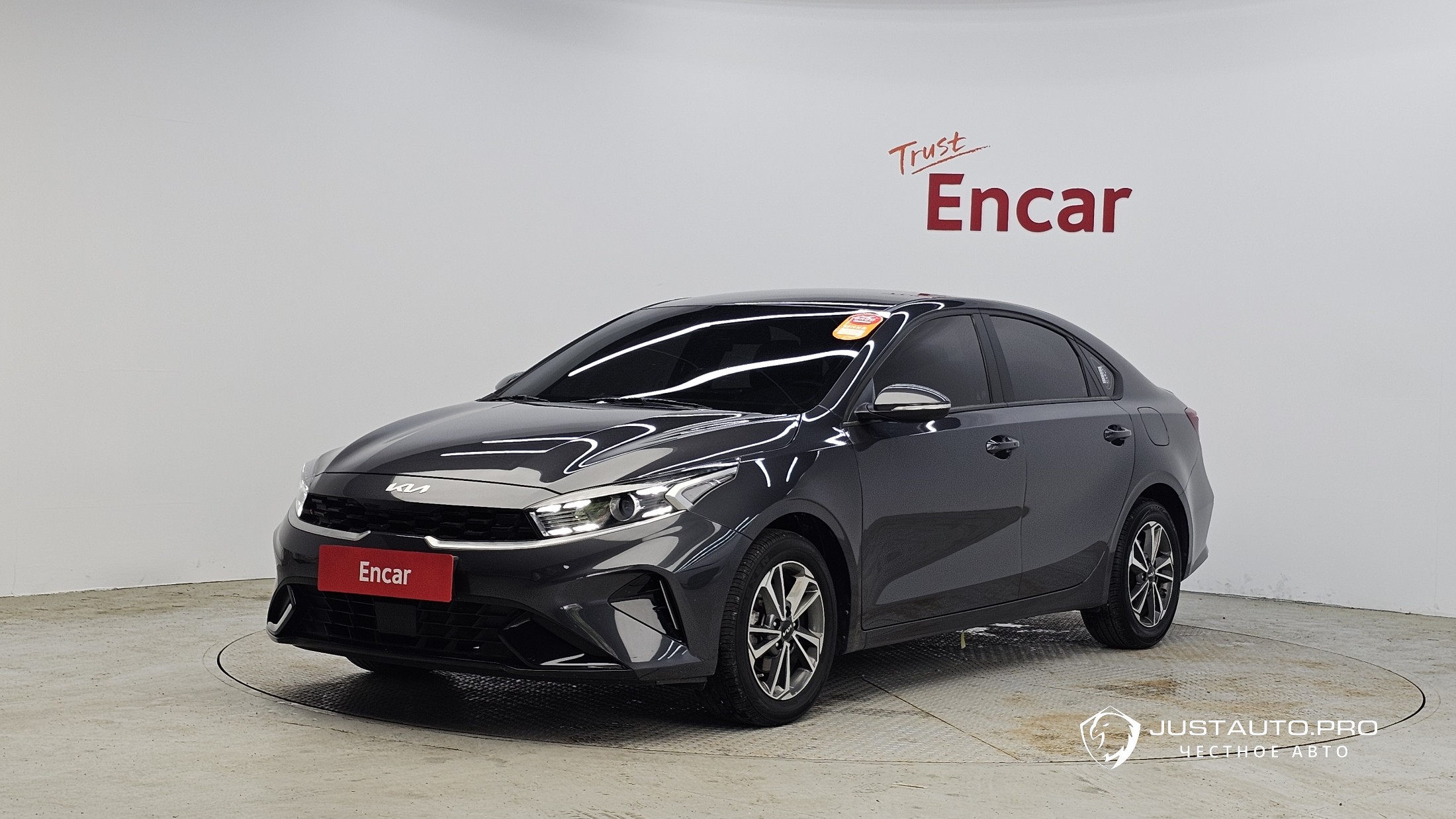Автомобиль Kia K3